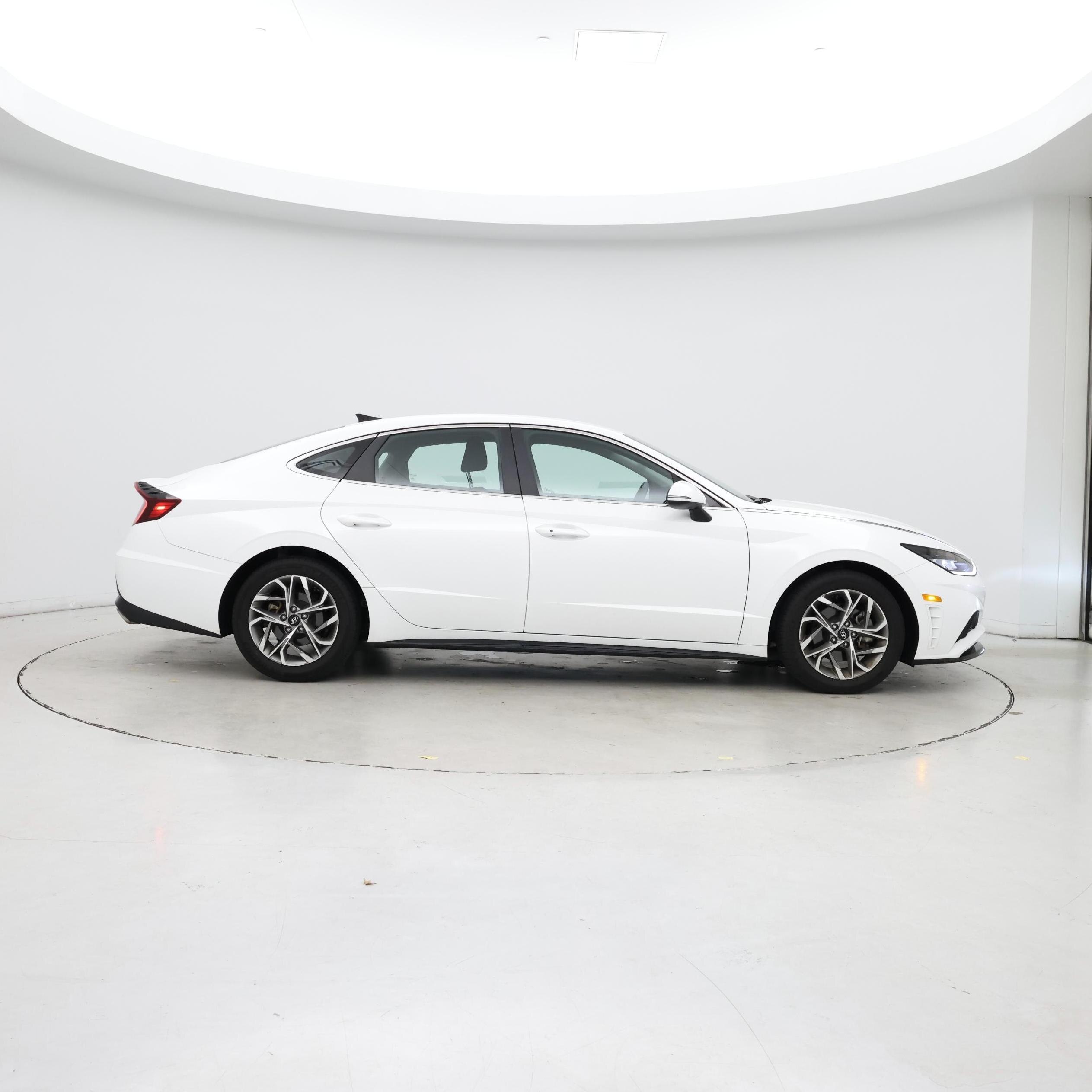 Thumbnail: 2022 Hyundai Sonata - 7