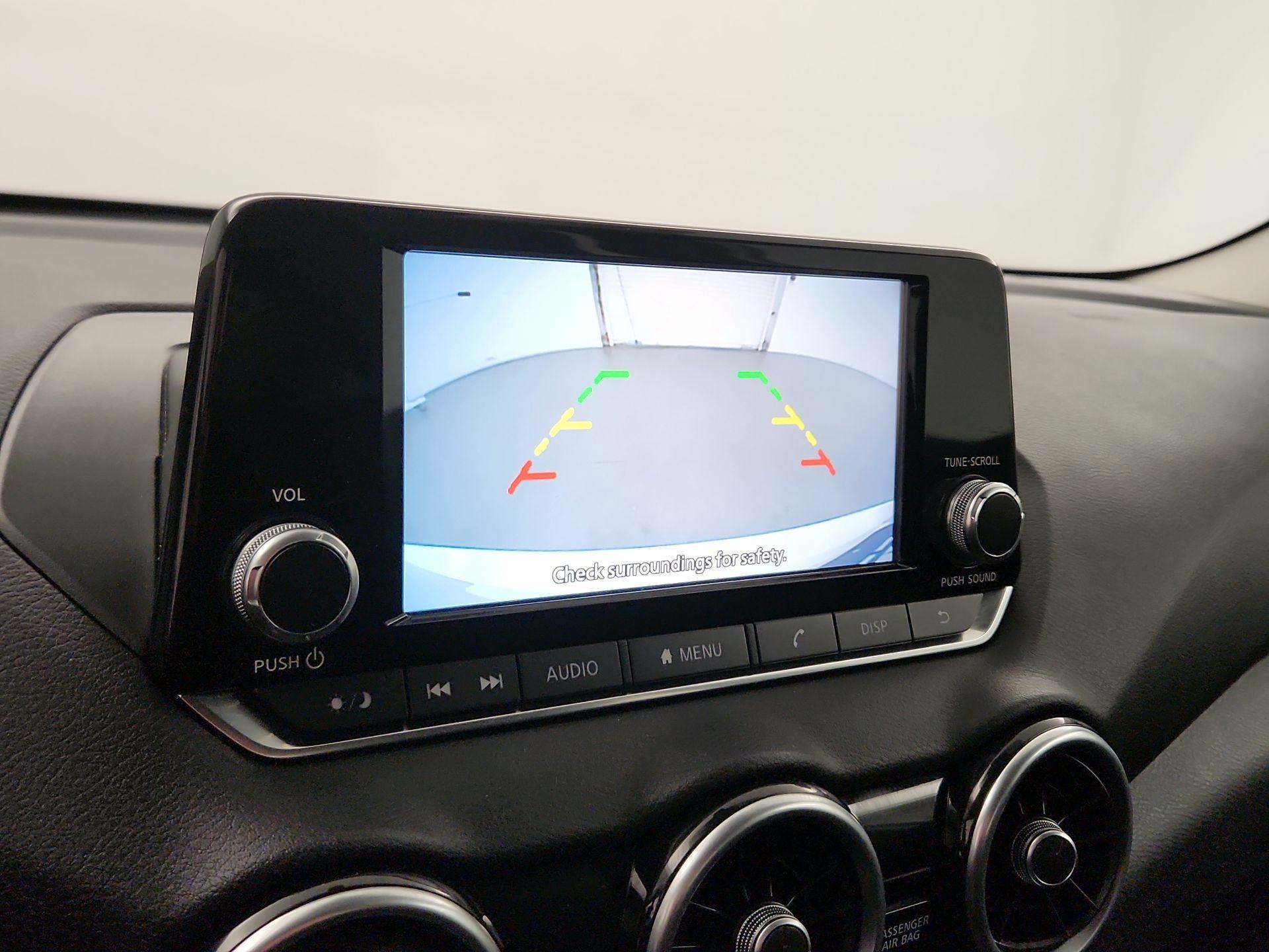 Thumbnail: 2022 Nissan Sentra - 12