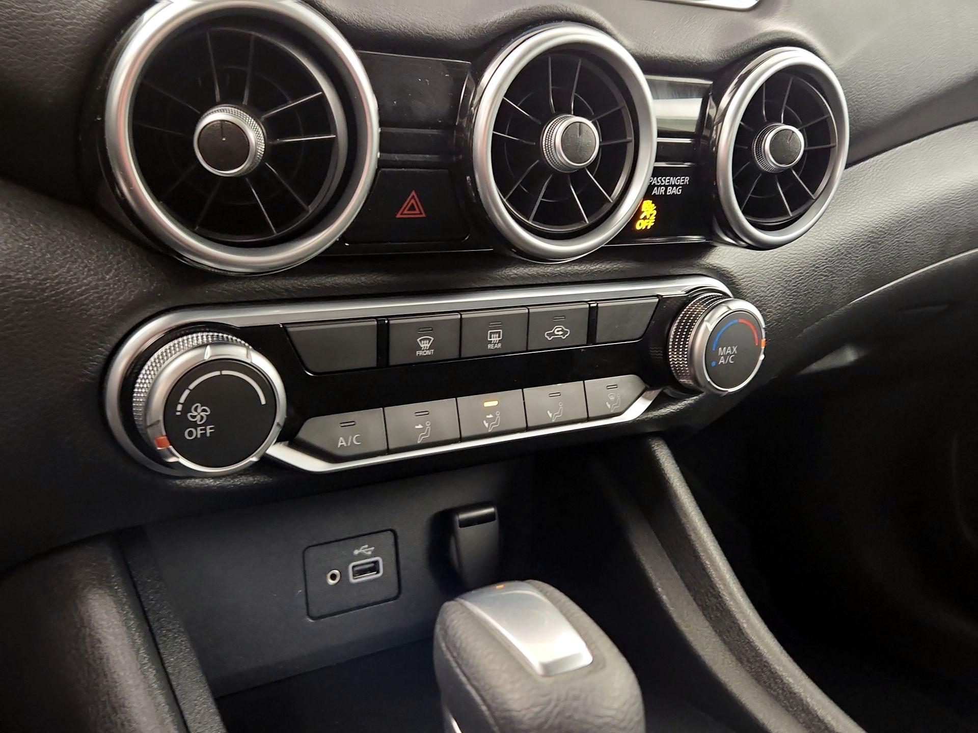 Thumbnail: 2022 Nissan Sentra - 14