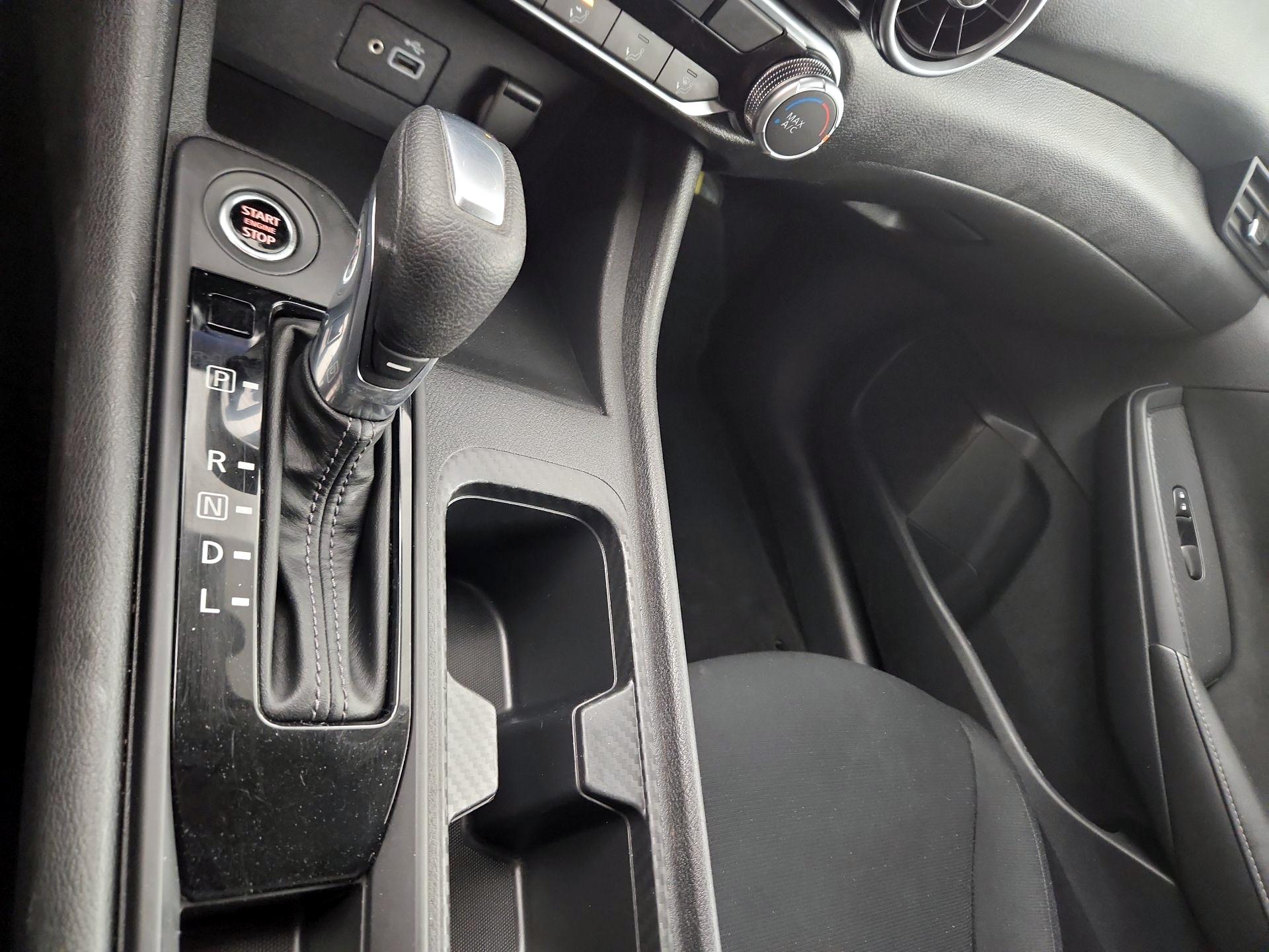 Thumbnail: 2022 Nissan Sentra - 15