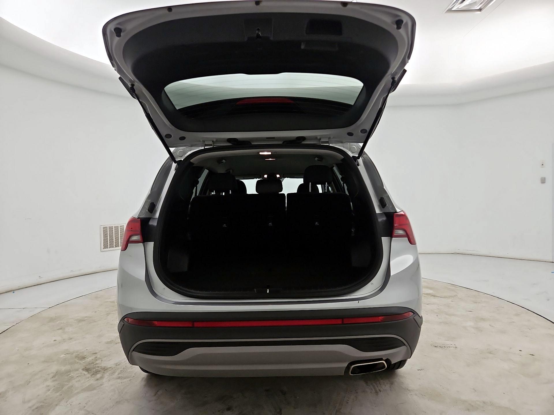 Thumbnail: 2023 Hyundai Santa Fe - 20