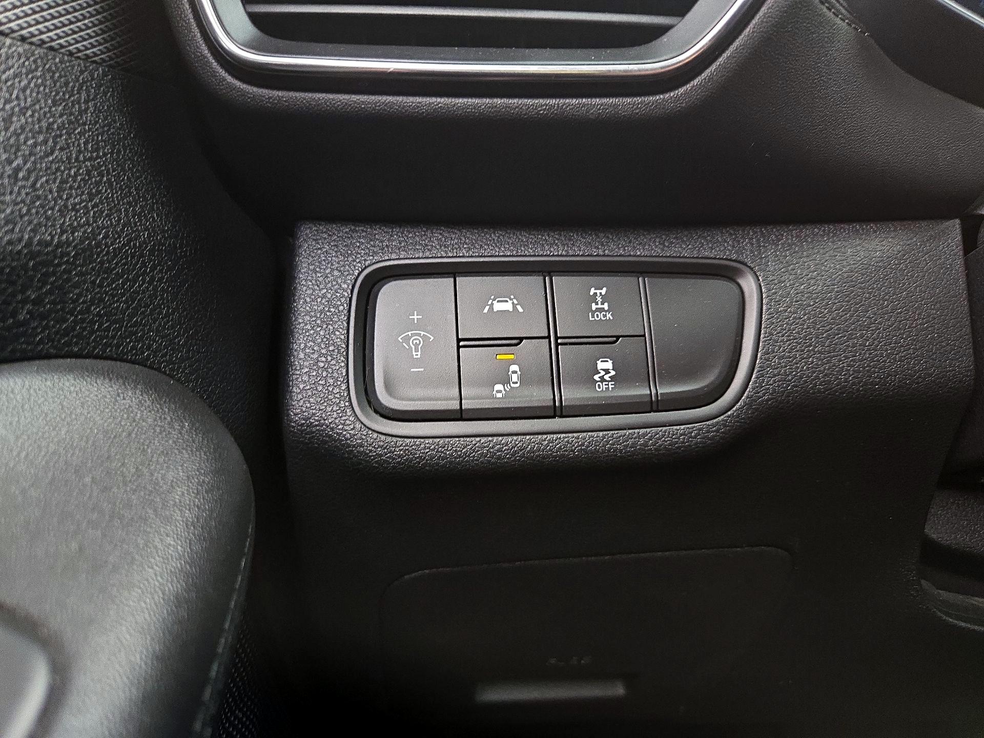 Thumbnail: 2020 Hyundai Santa Fe - 13