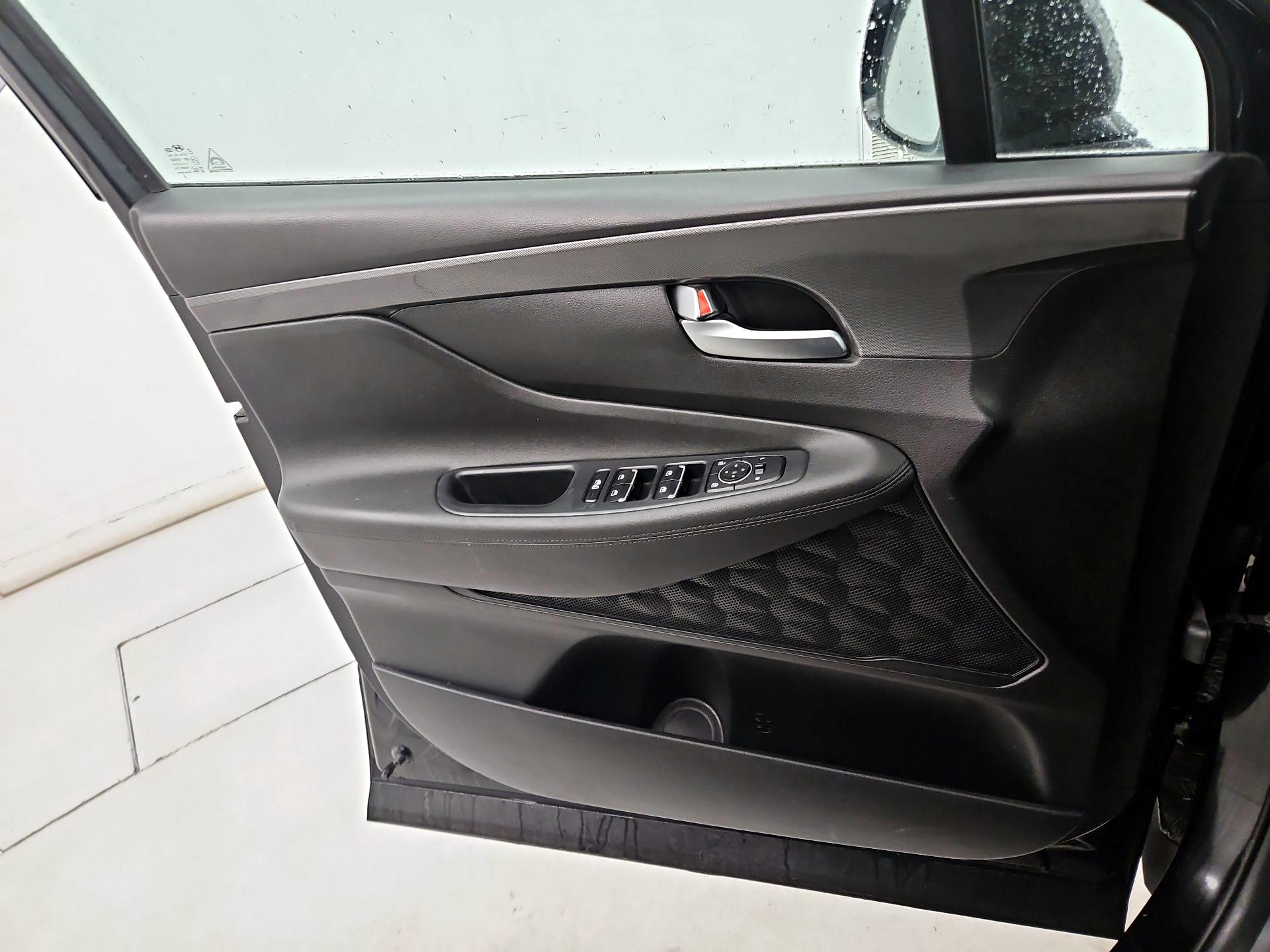 Thumbnail: 2023 Hyundai Santa Fe - 12