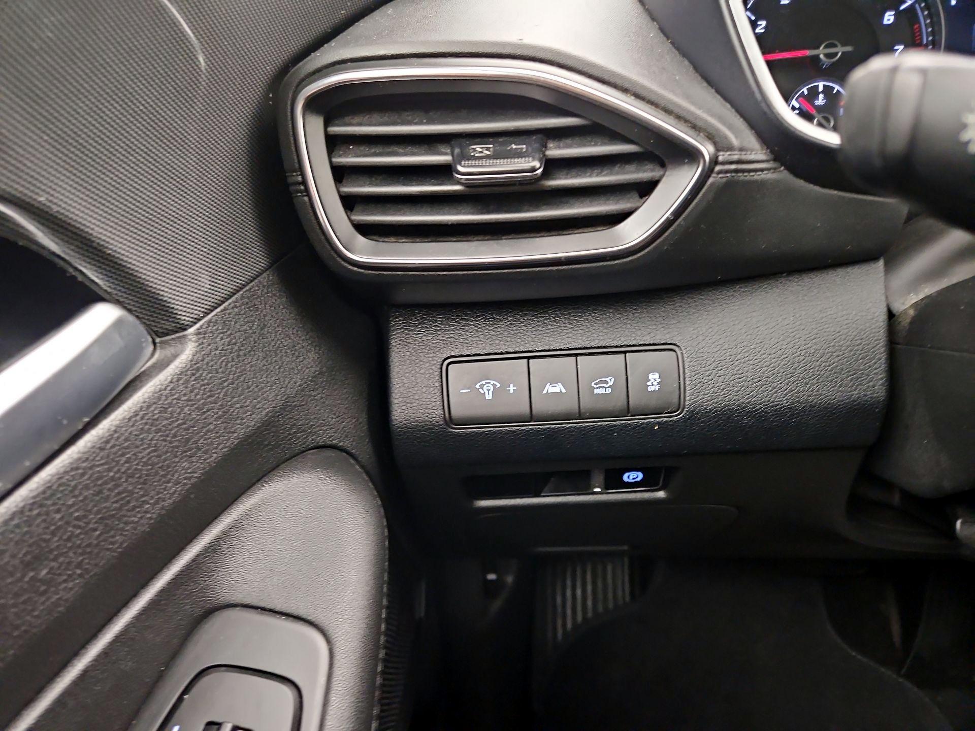 Thumbnail: 2023 Hyundai Santa Fe - 13