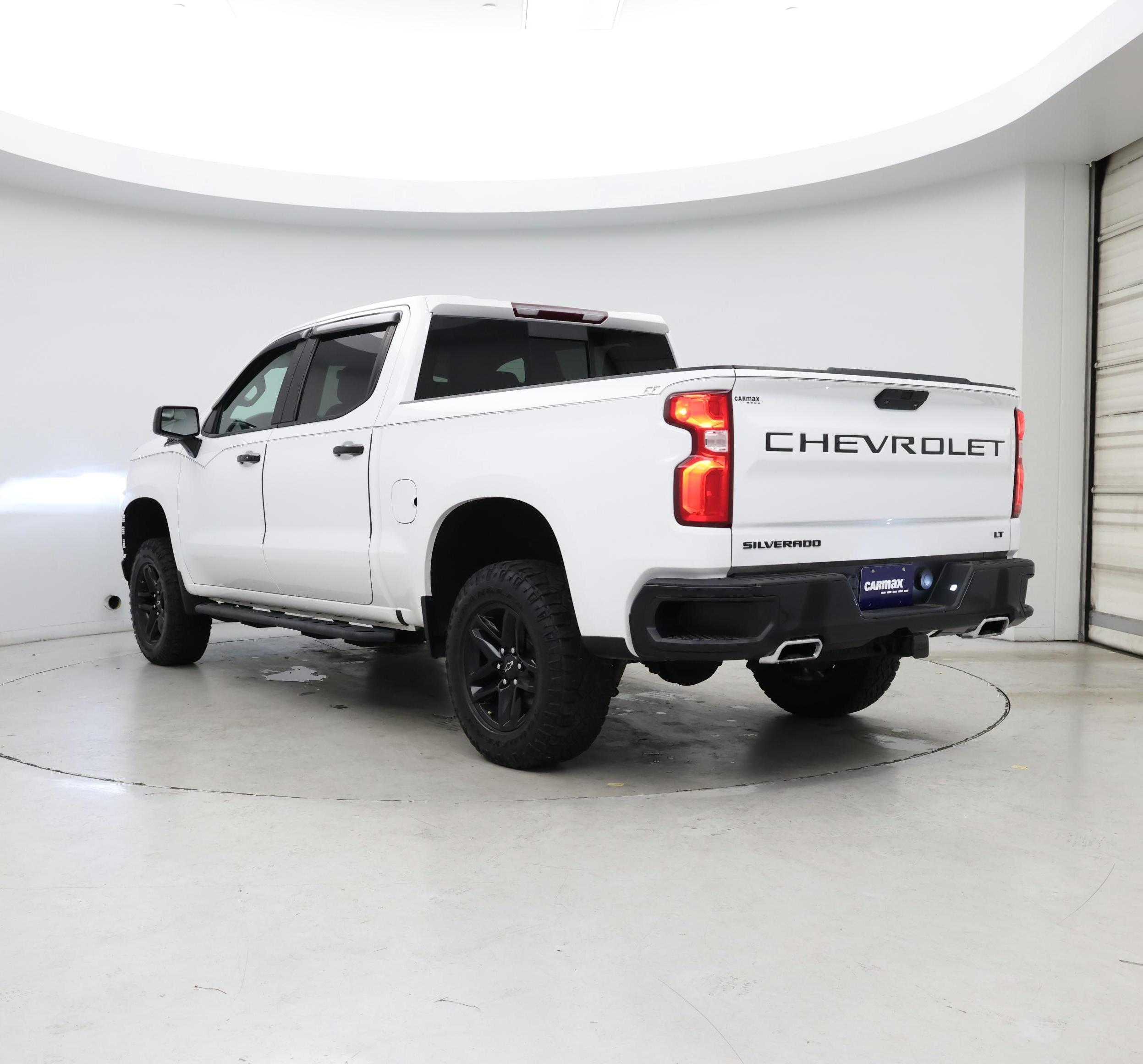 Thumbnail: 2021 Chevrolet Silverado 1500 - 2