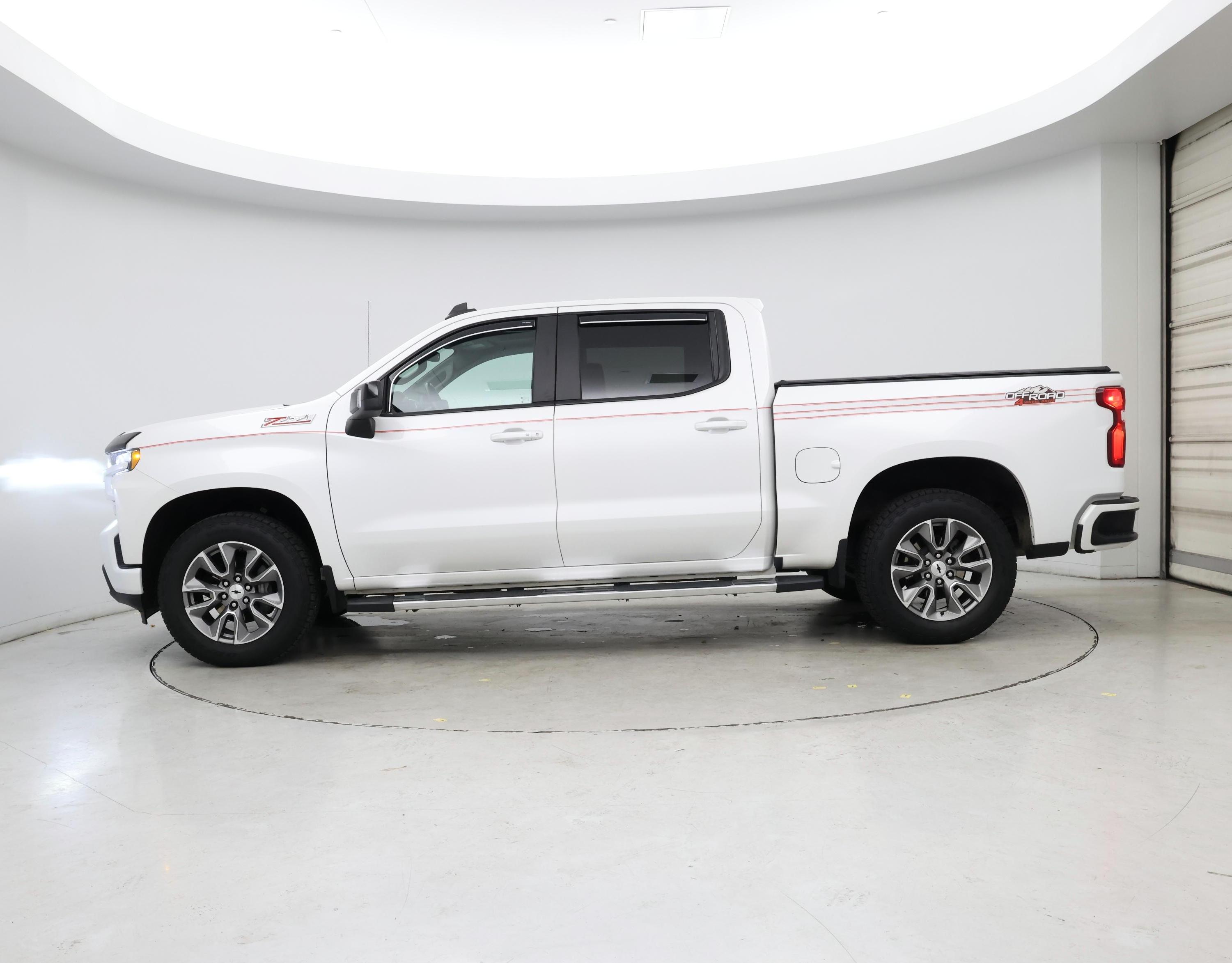 Thumbnail: 2022 Chevrolet Silverado 1500 - 3