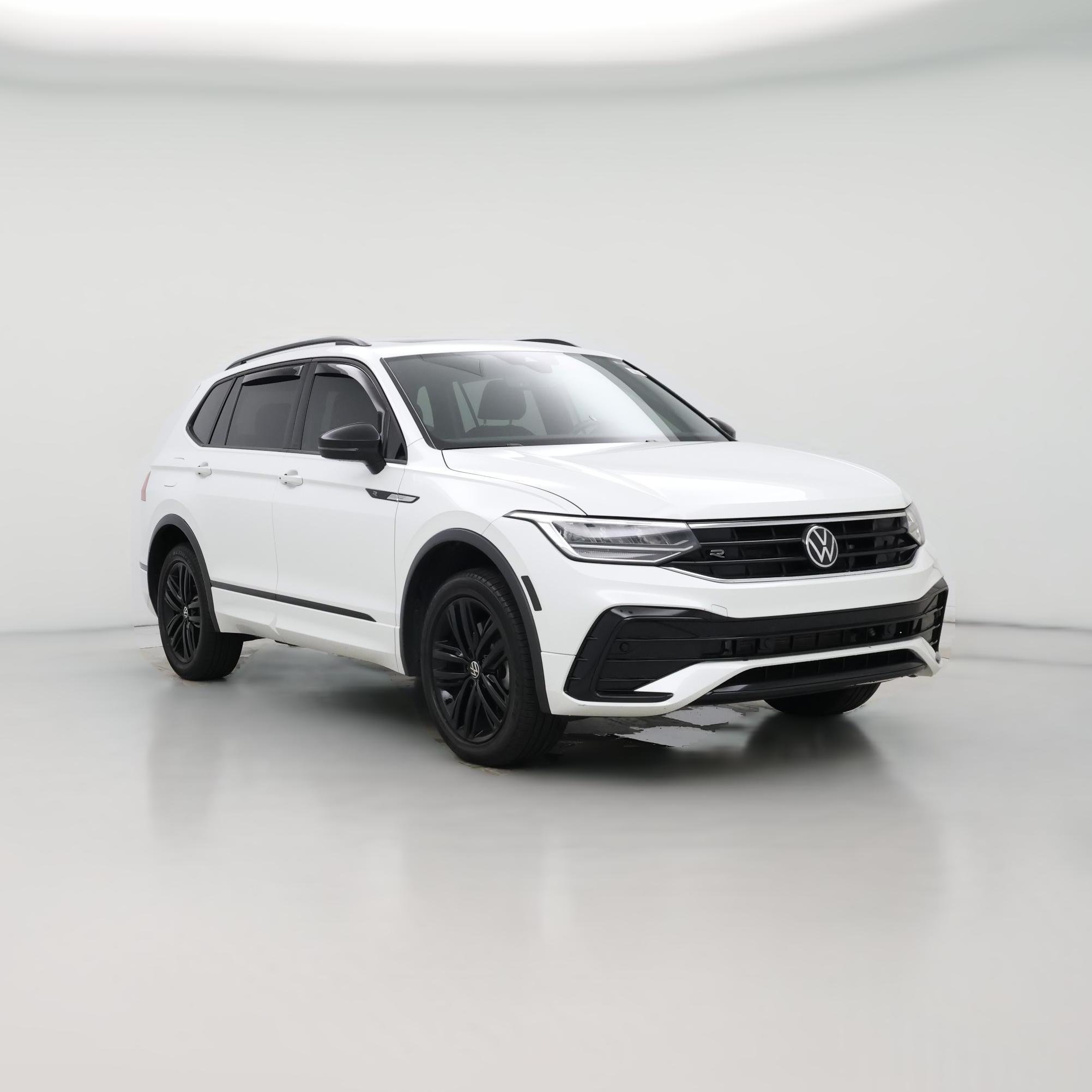 Thumbnail: 2022 Volkswagen Tiguan - 1