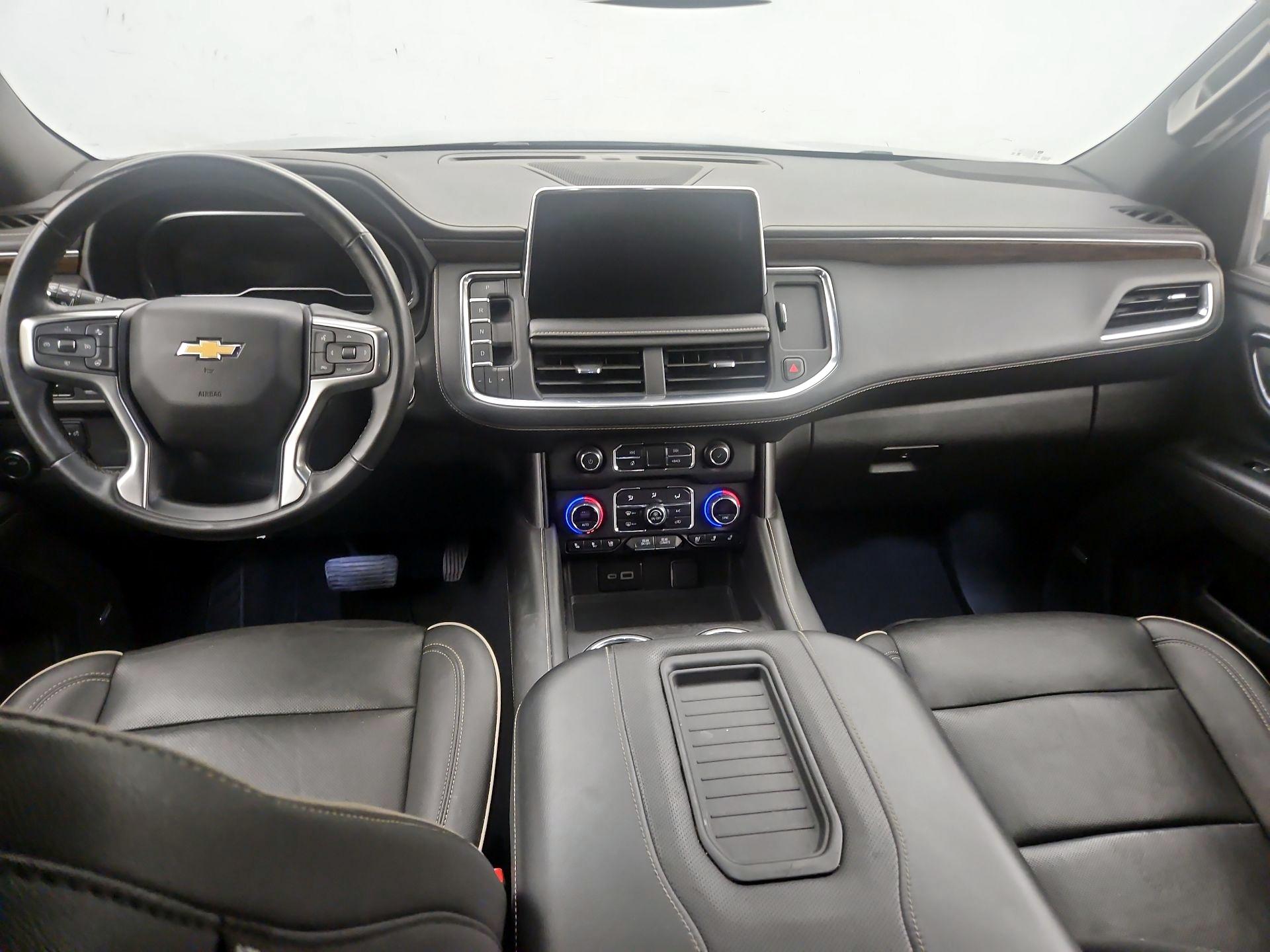 Thumbnail: 2023 Chevrolet Suburban - 9