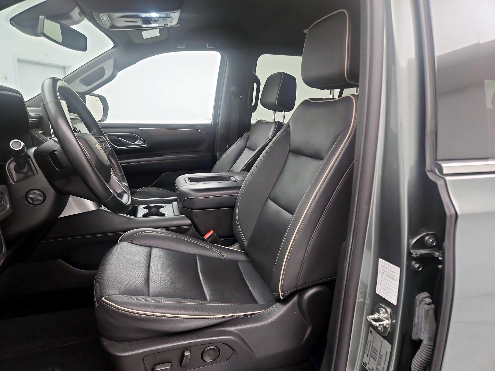 Thumbnail: 2023 Chevrolet Suburban - 11