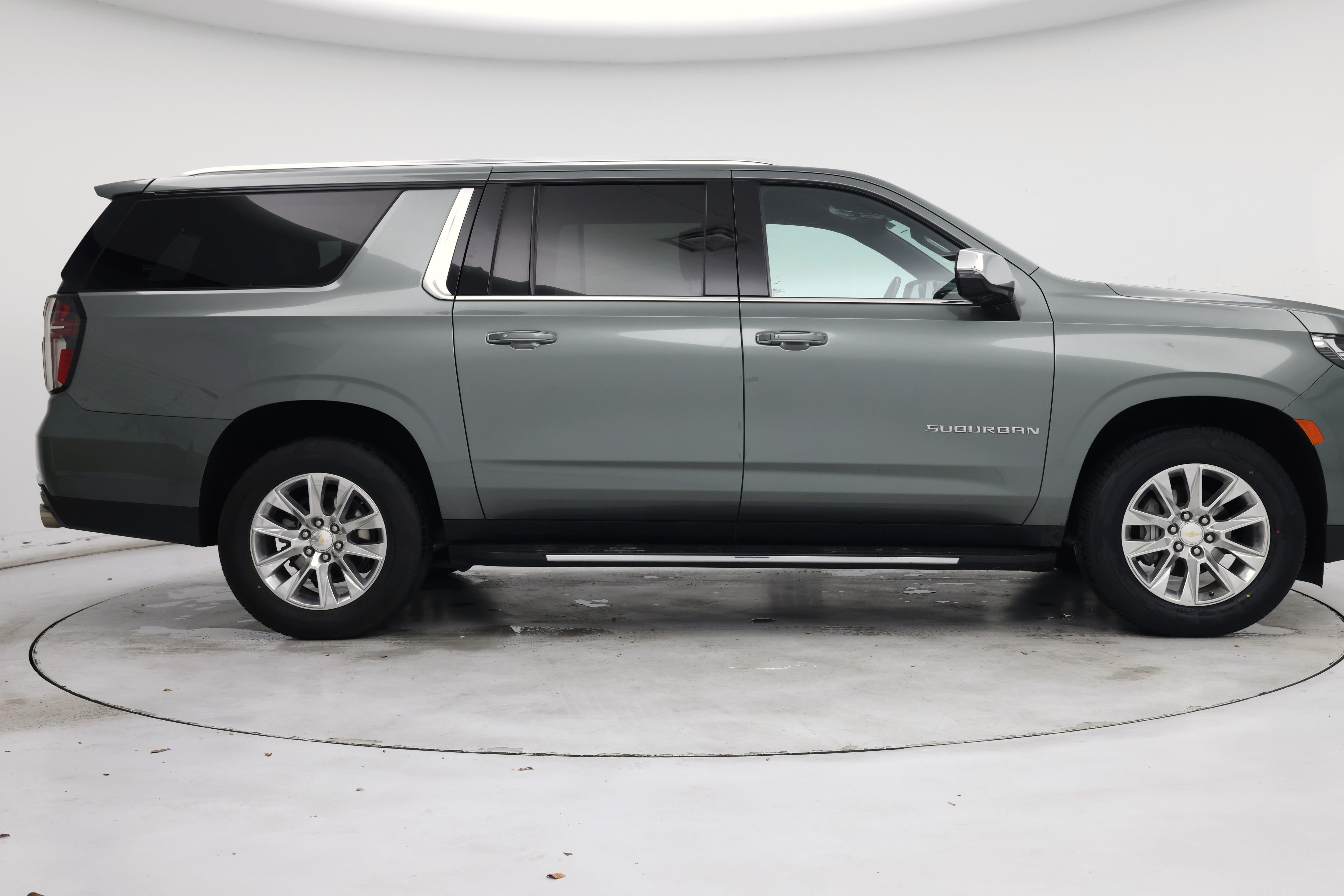 Thumbnail: 2023 Chevrolet Suburban - 7