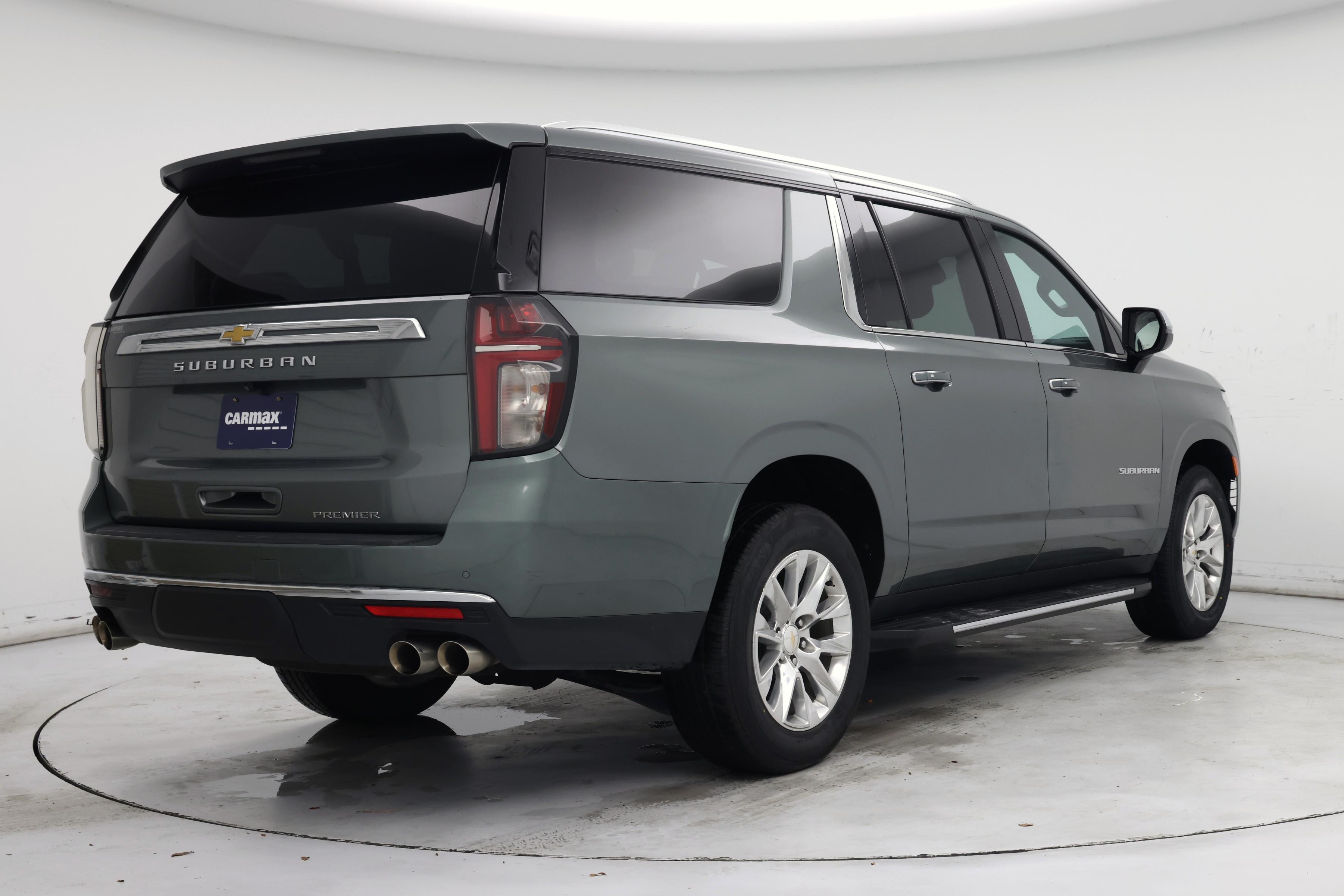 Thumbnail: 2023 Chevrolet Suburban - 8