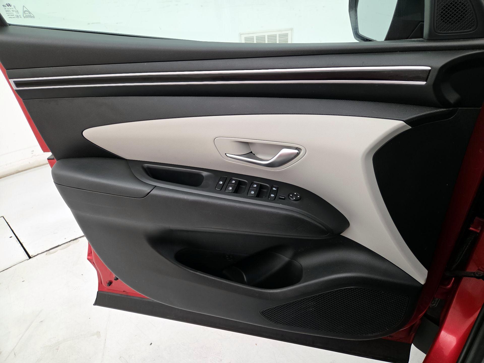 Thumbnail: 2023 Hyundai Tucson - 12