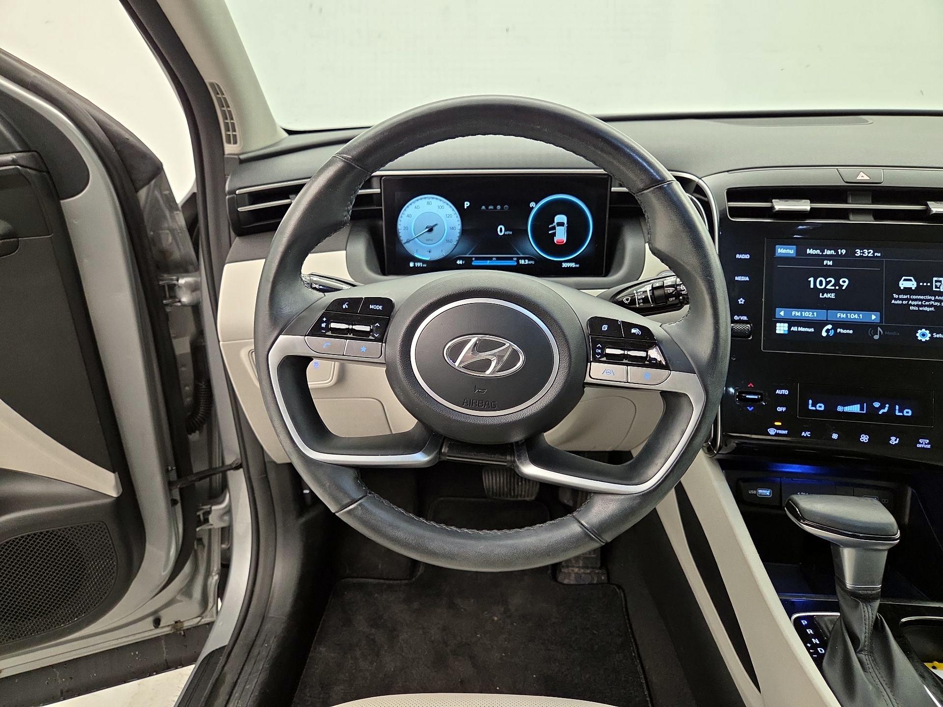 Thumbnail: 2023 Hyundai Tucson - 10