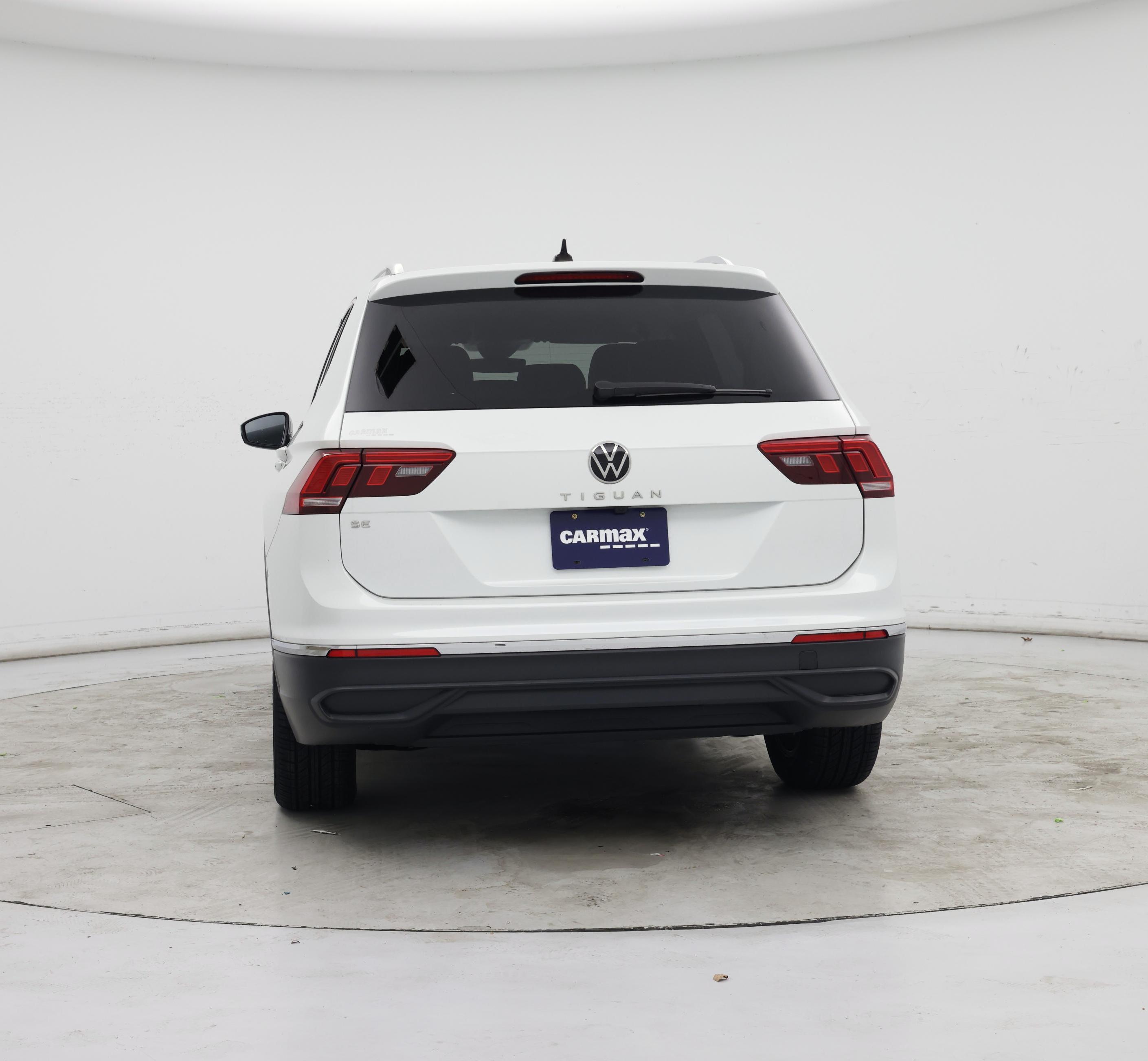 Thumbnail: 2023 Volkswagen Tiguan - 6