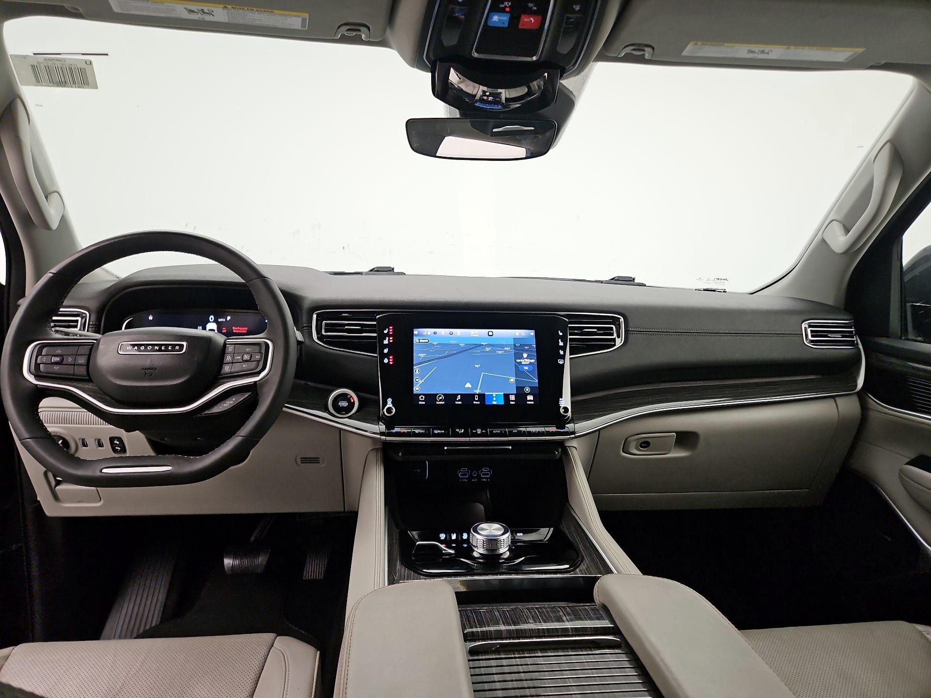 Thumbnail: 2022 Jeep Wagoneer - 9