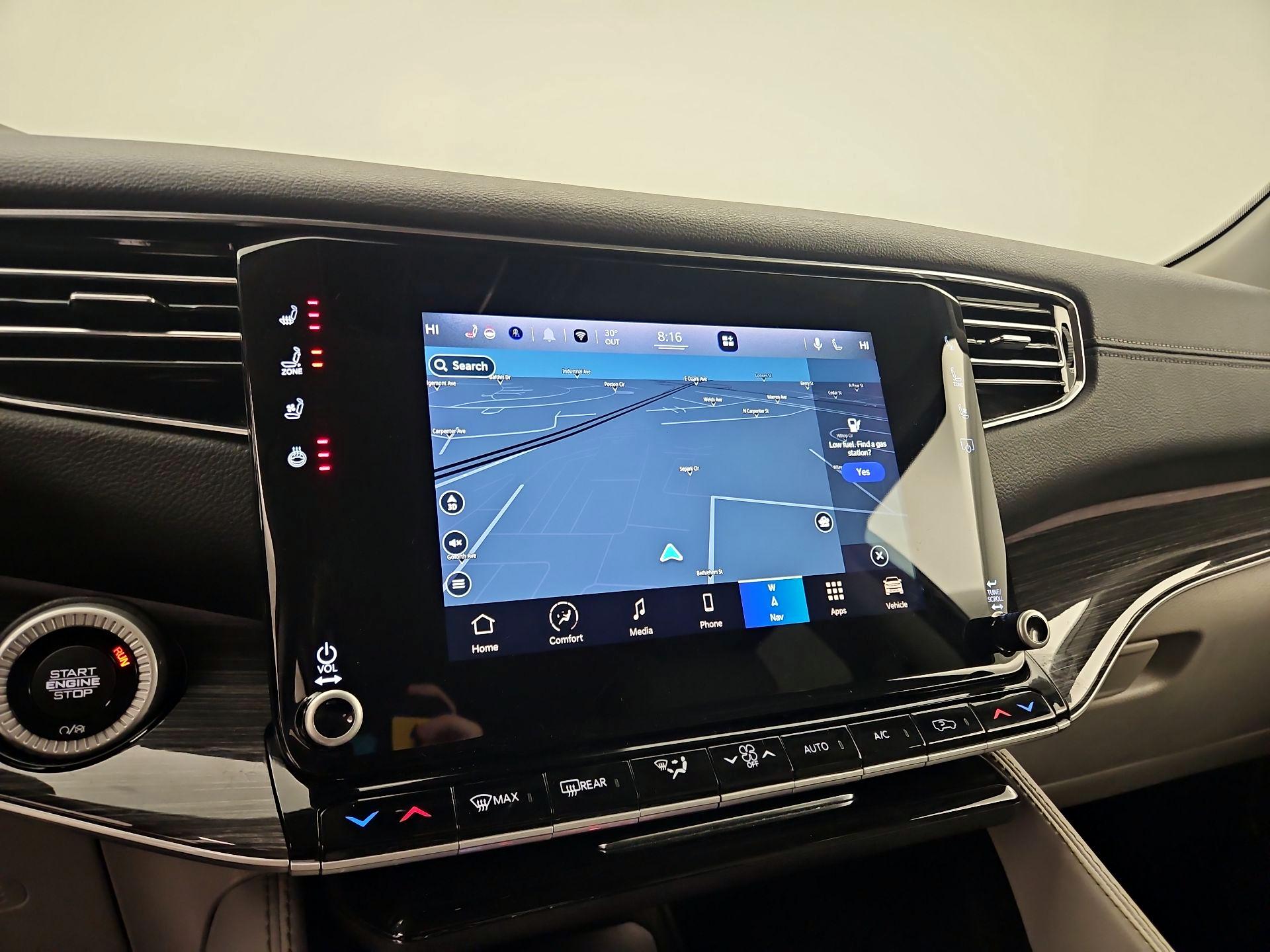 Thumbnail: 2022 Jeep Wagoneer - 14