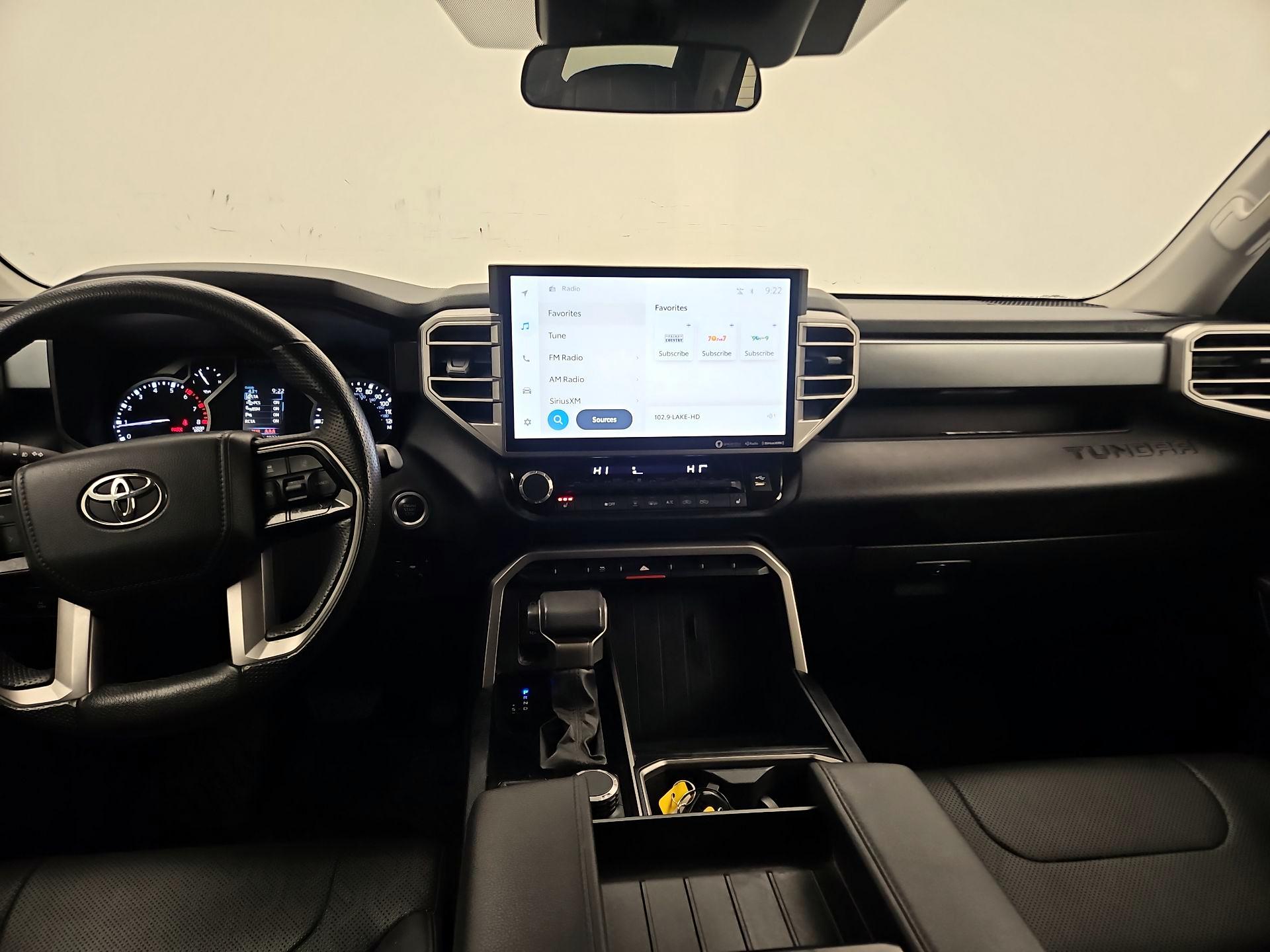 Thumbnail: 2022 Toyota Tundra - 9