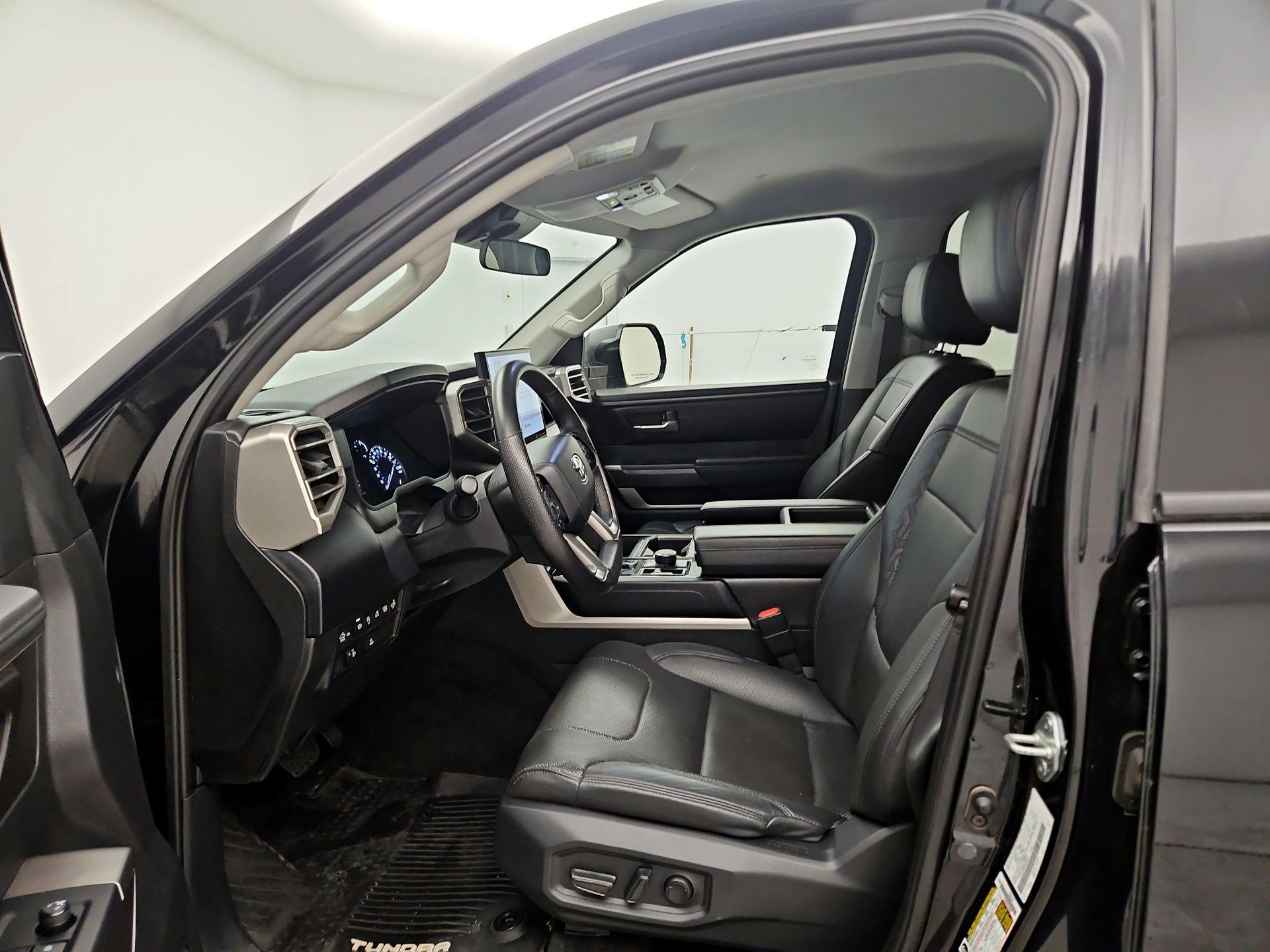 Thumbnail: 2022 Toyota Tundra - 11