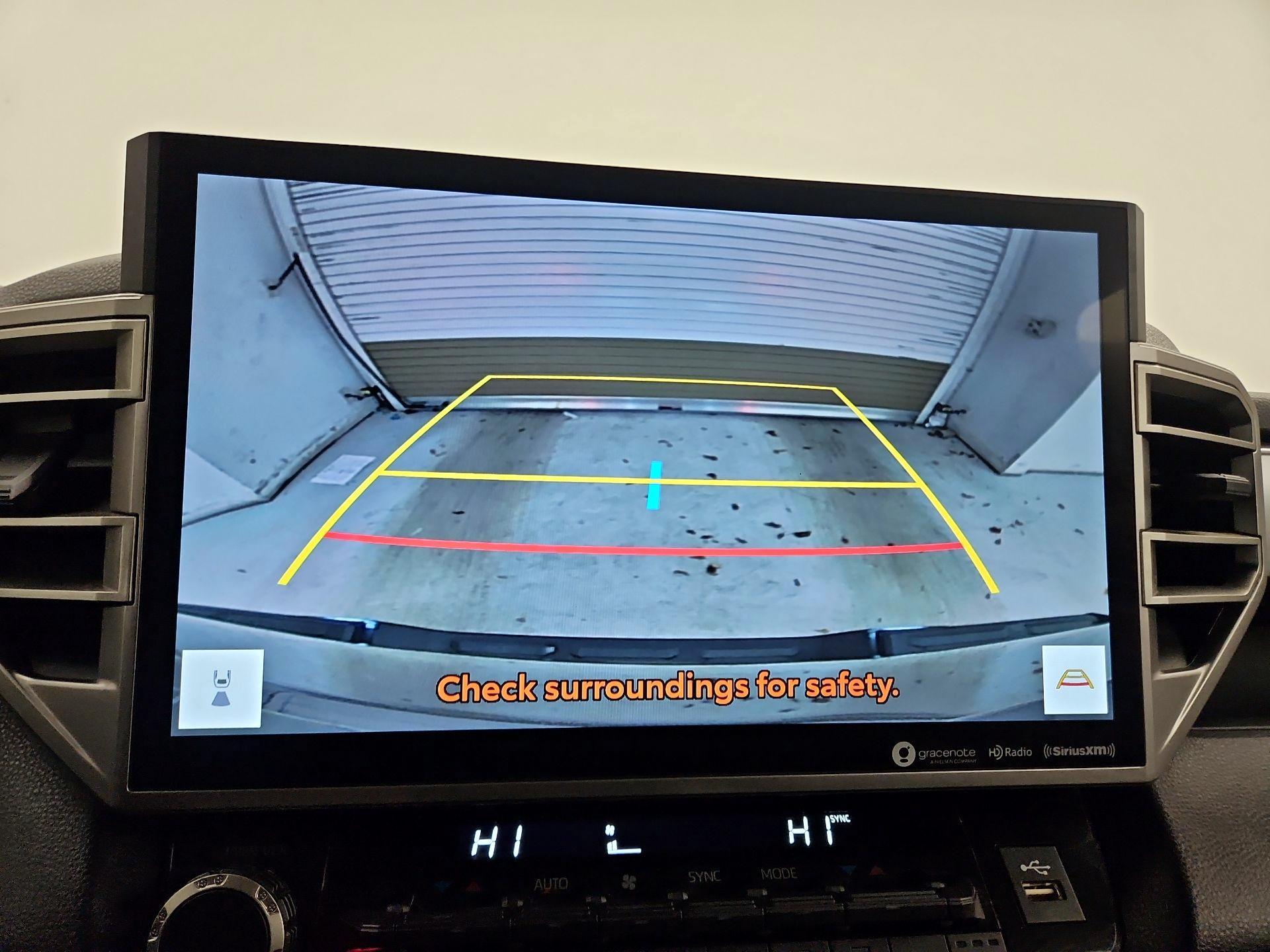 Thumbnail: 2022 Toyota Tundra - 14