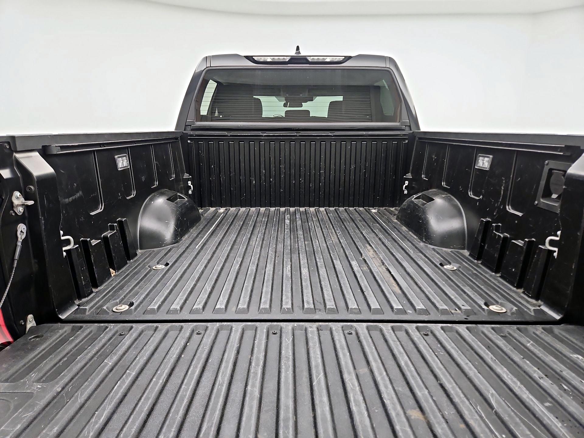 Thumbnail: 2022 Toyota Tundra - 20