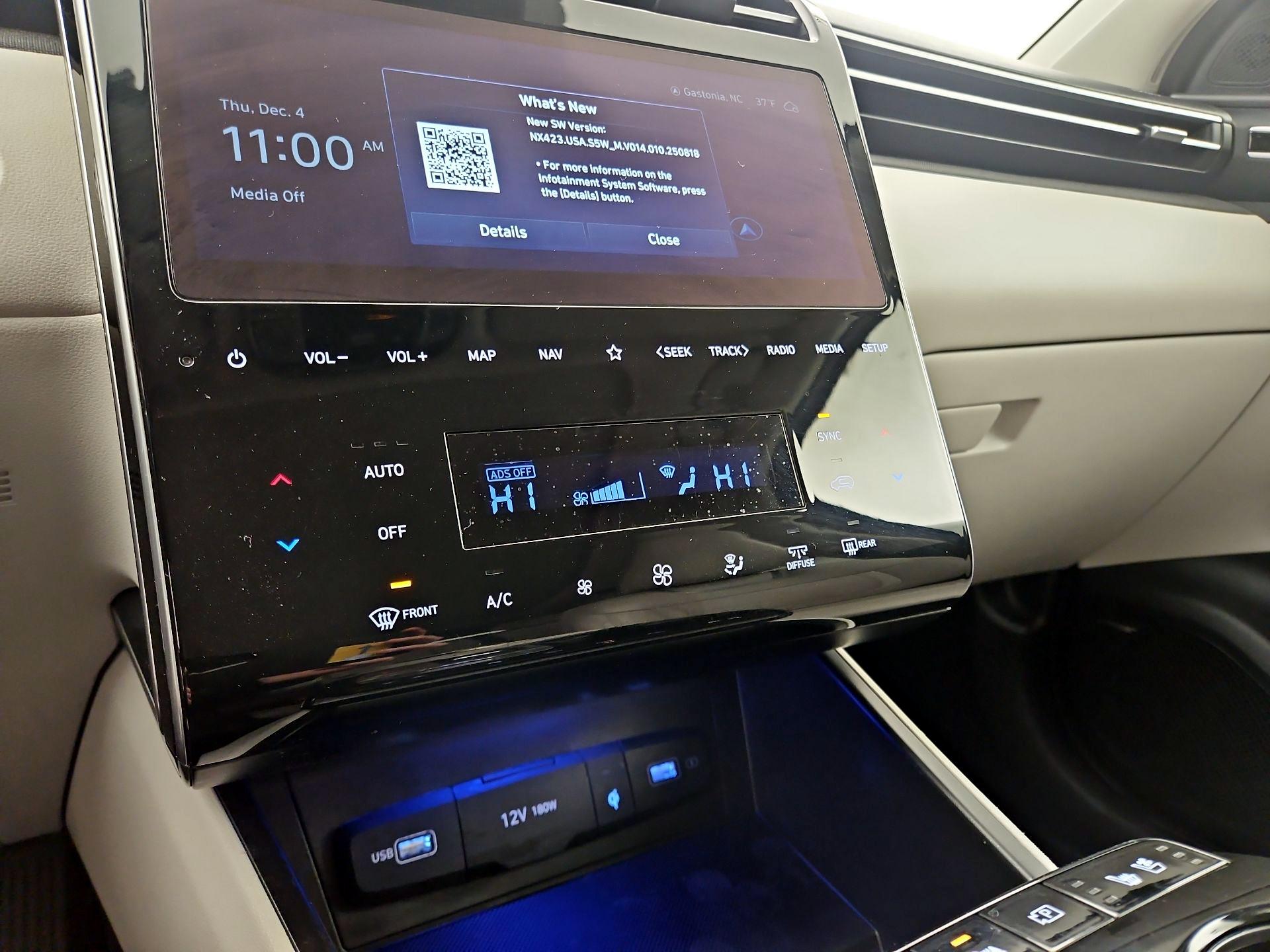 Thumbnail: 2023 Hyundai Tucson - 17