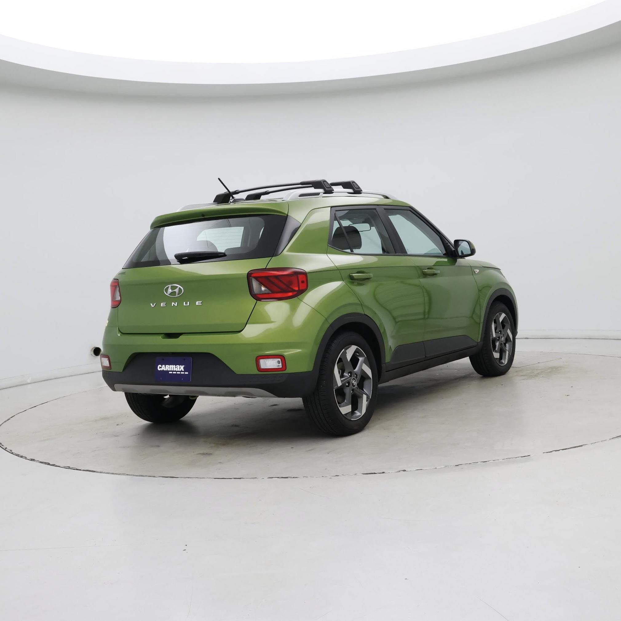 Thumbnail: 2023 Hyundai Venue - 8