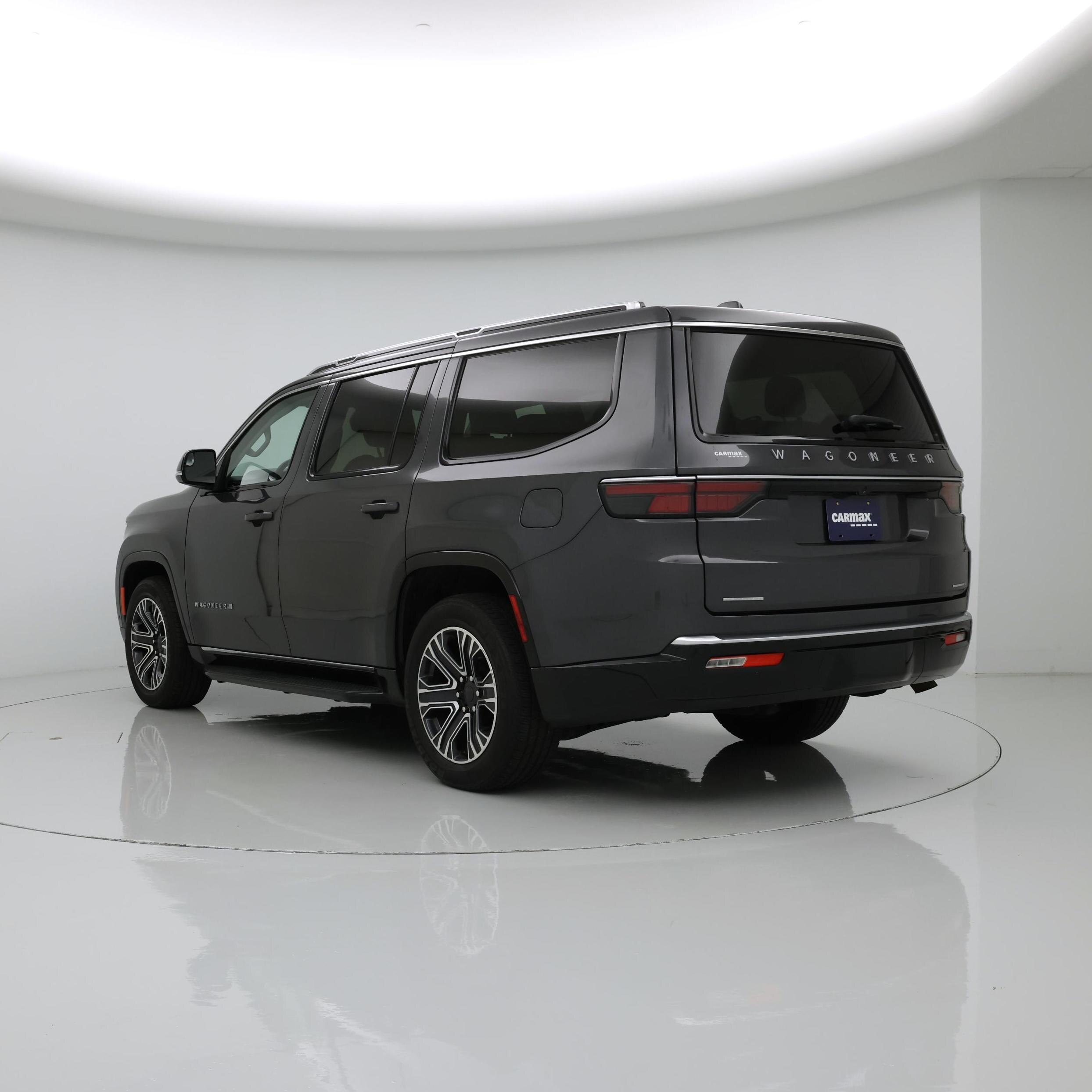 Thumbnail: 2022 Jeep Wagoneer - 2