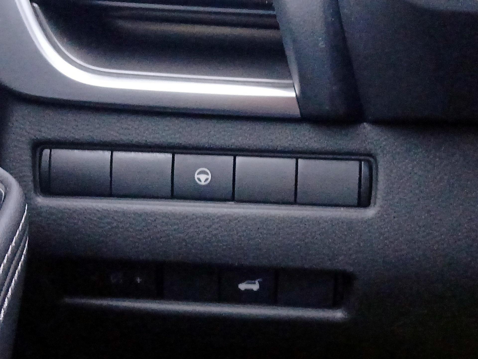 Thumbnail: 2022 Nissan Rogue - 13