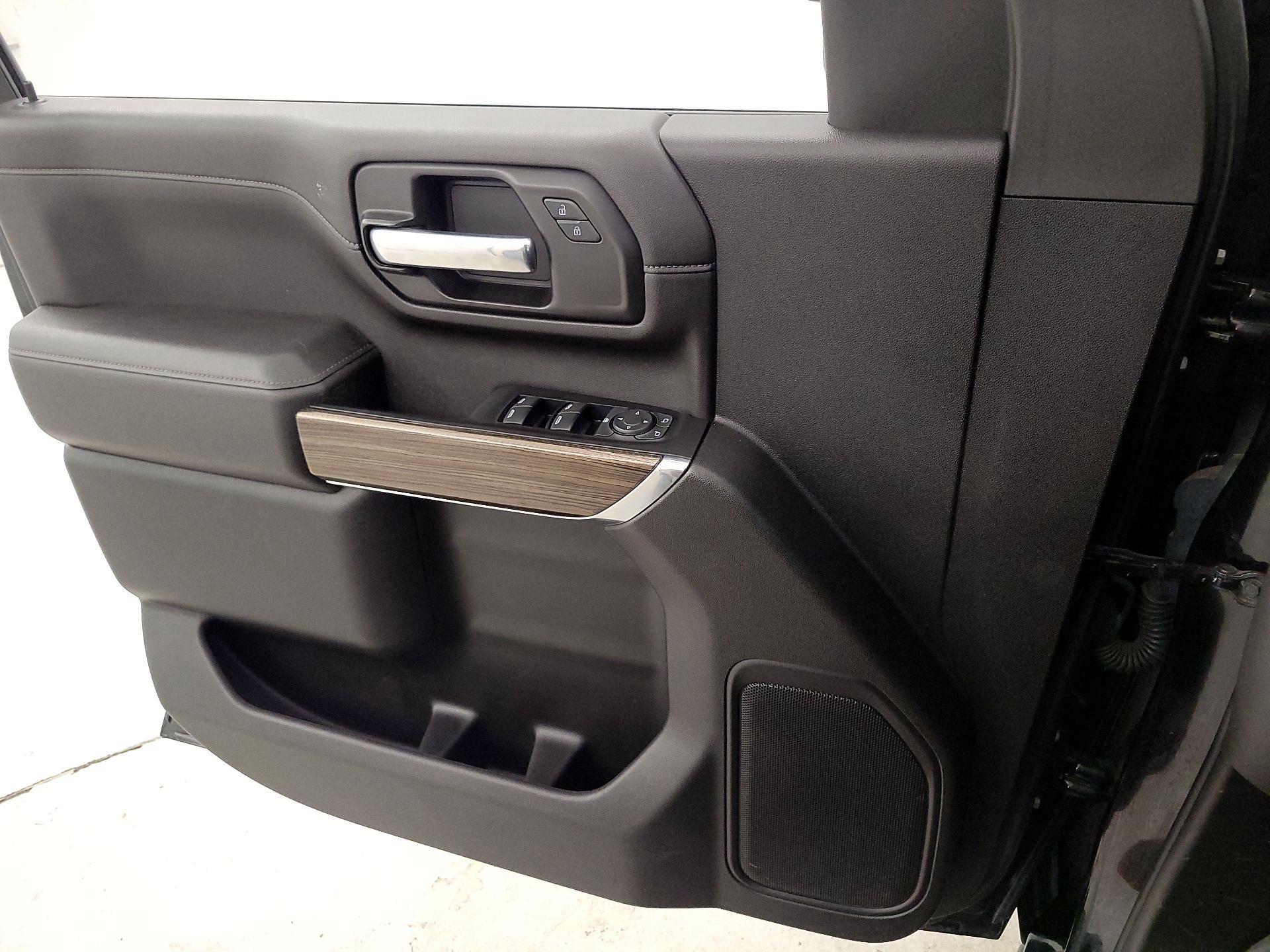 Thumbnail: 2023 Chevrolet Silverado 2500 - 12