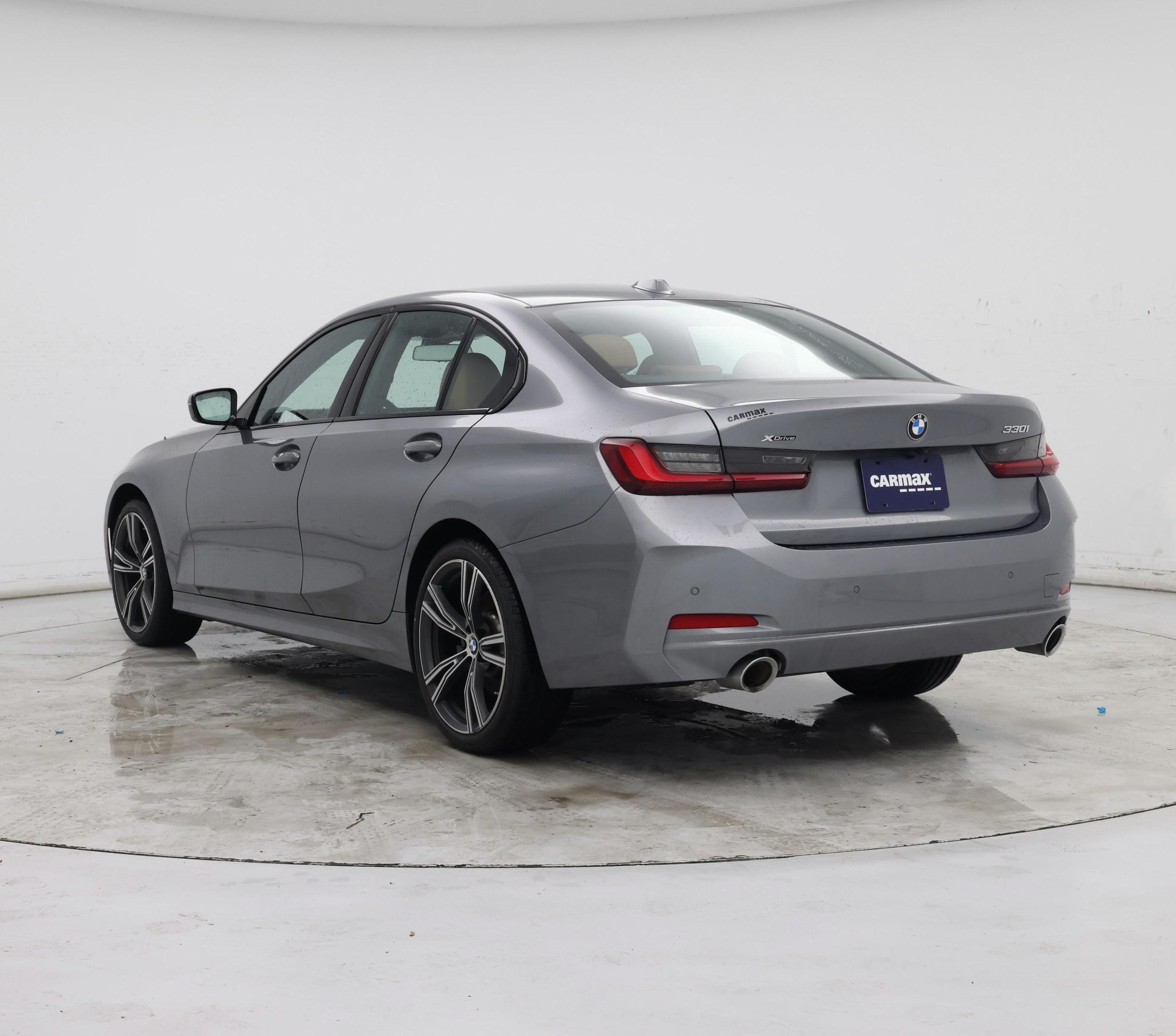 Thumbnail: 2023 BMW 3 Series - 2