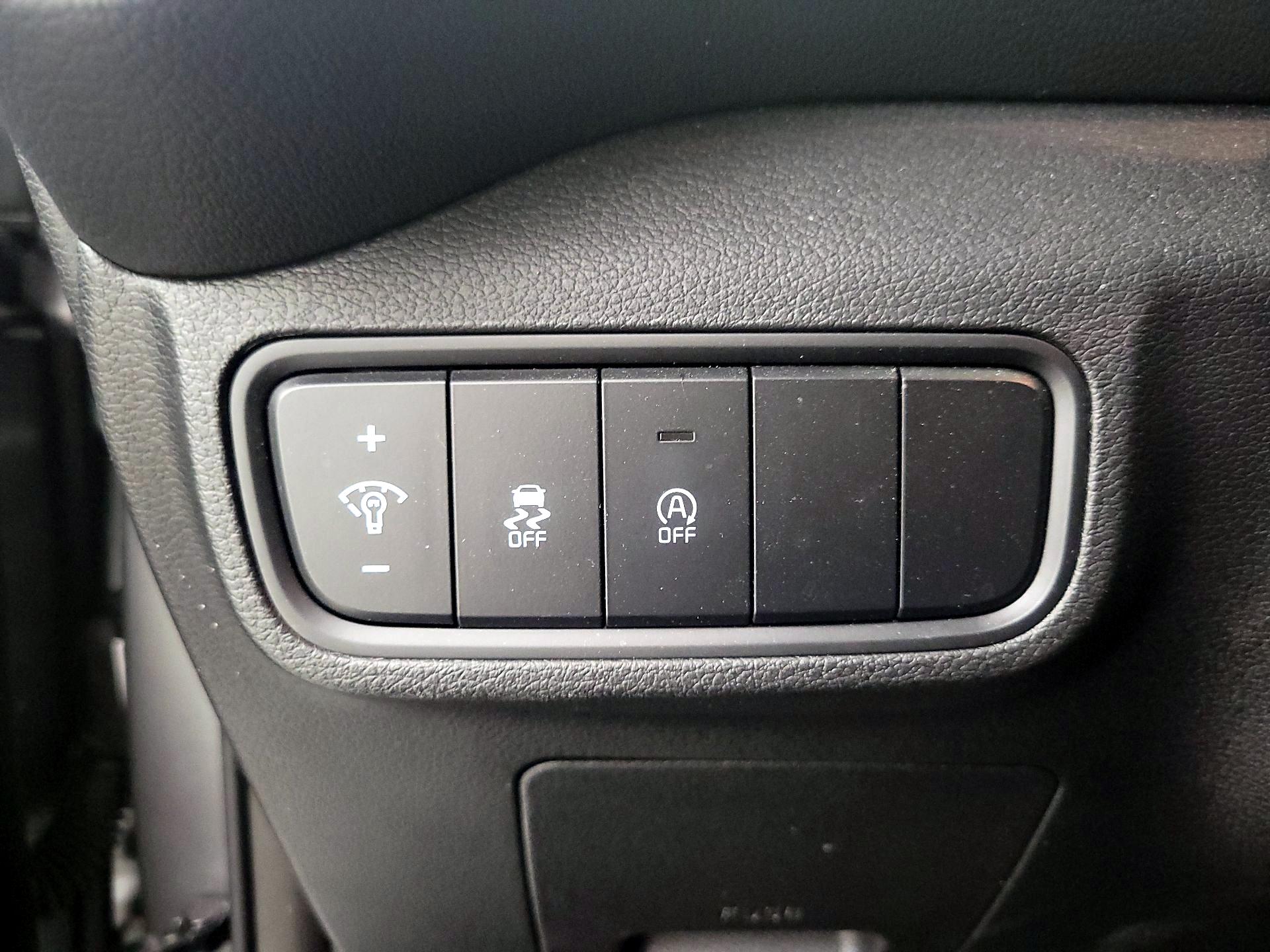 Thumbnail: 2023 Kia Soul - 13