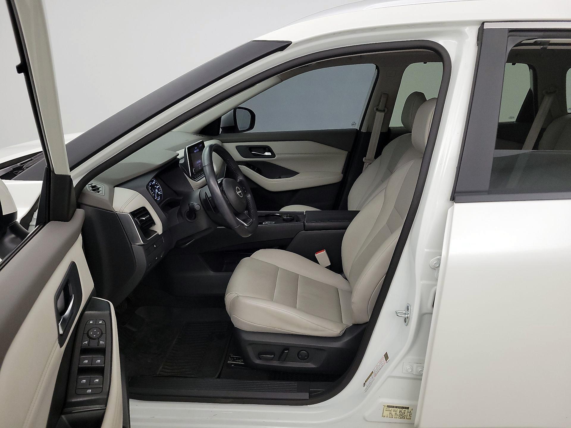 Thumbnail: 2023 Nissan Rogue - 11