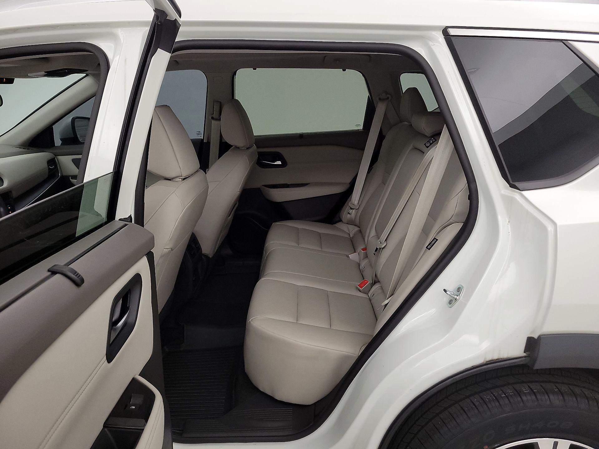 Thumbnail: 2023 Nissan Rogue - 19