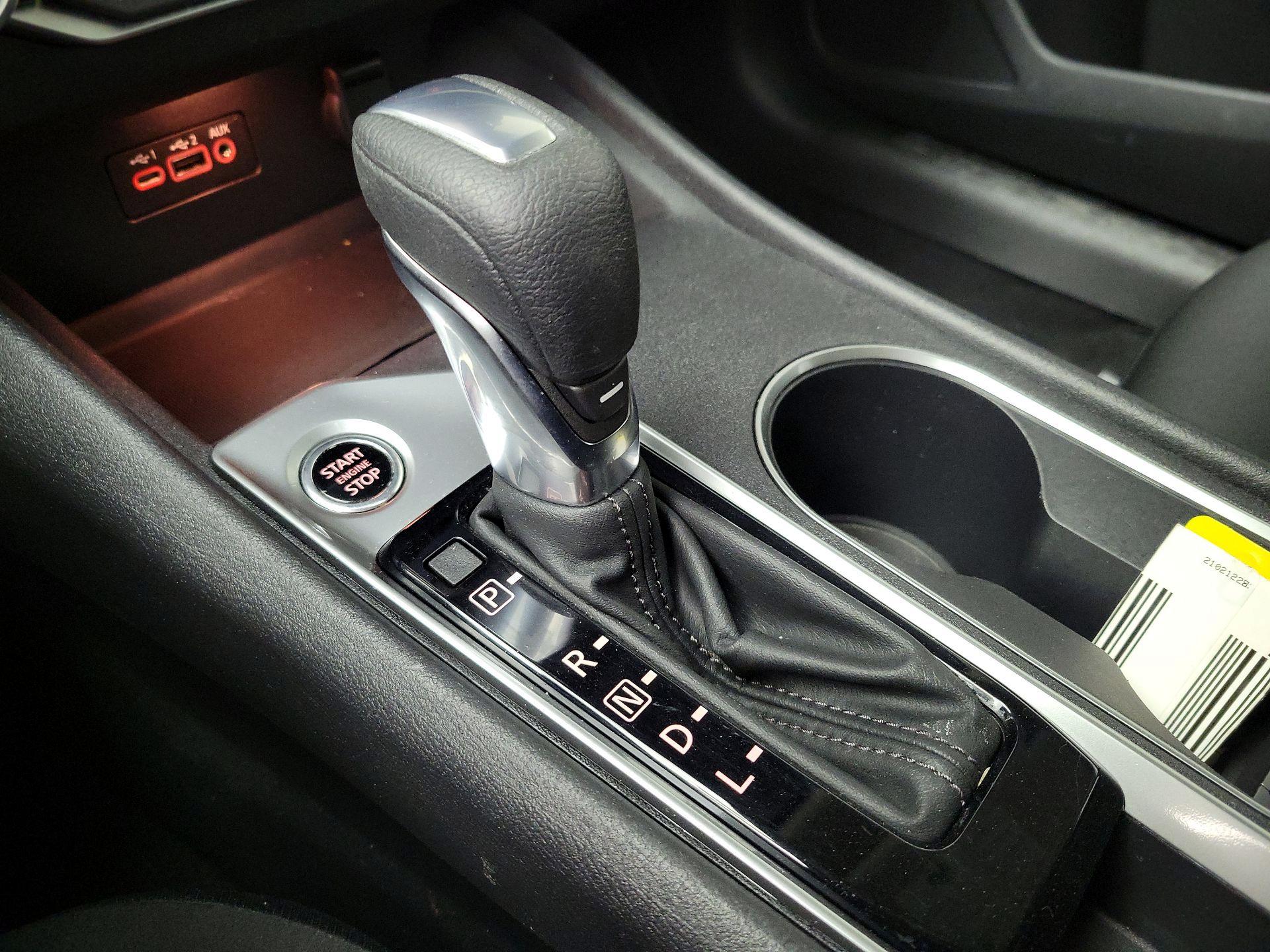 Thumbnail: 2022 Nissan Altima - 17