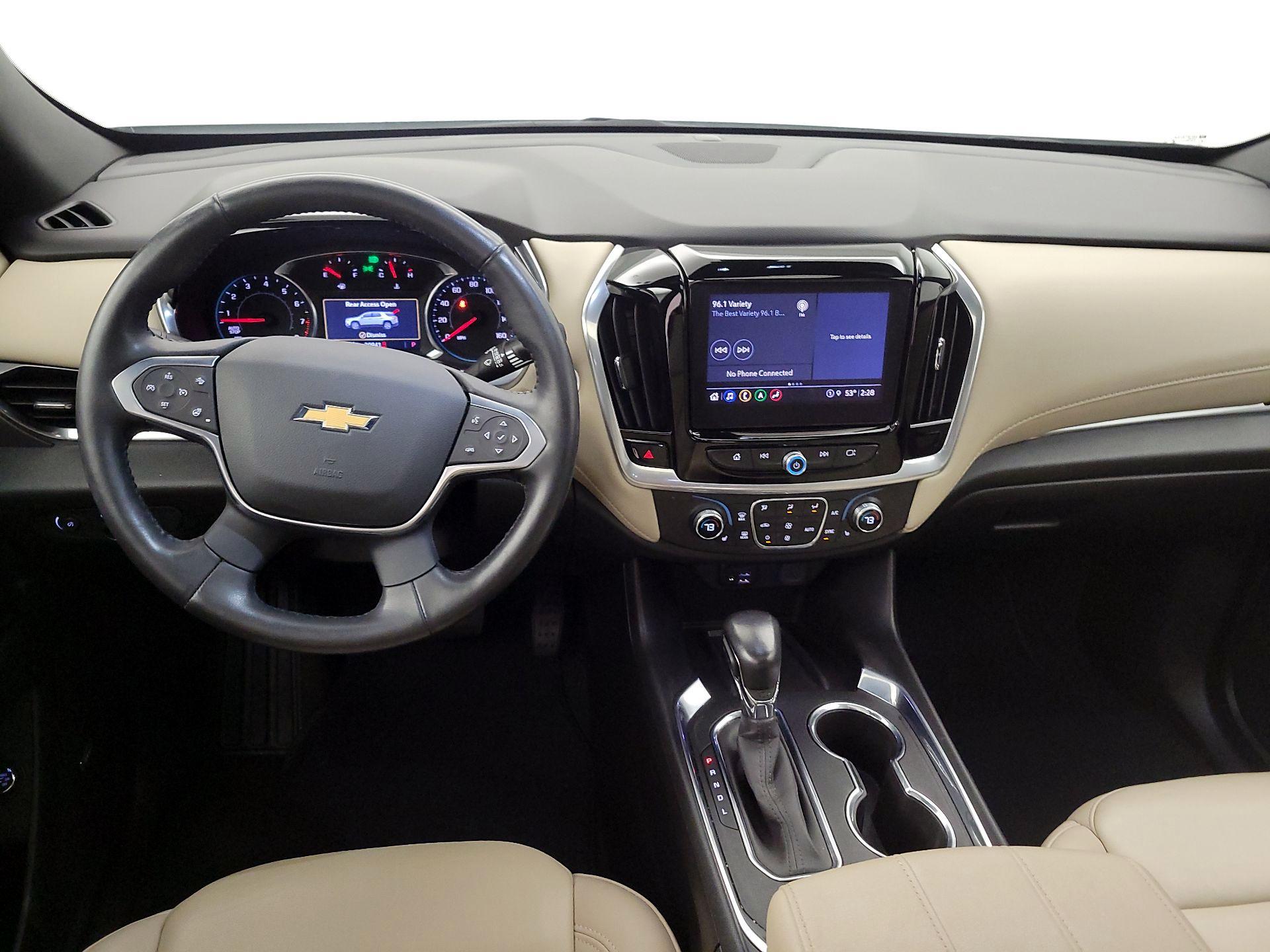 Thumbnail: 2022 Chevrolet Traverse - 9