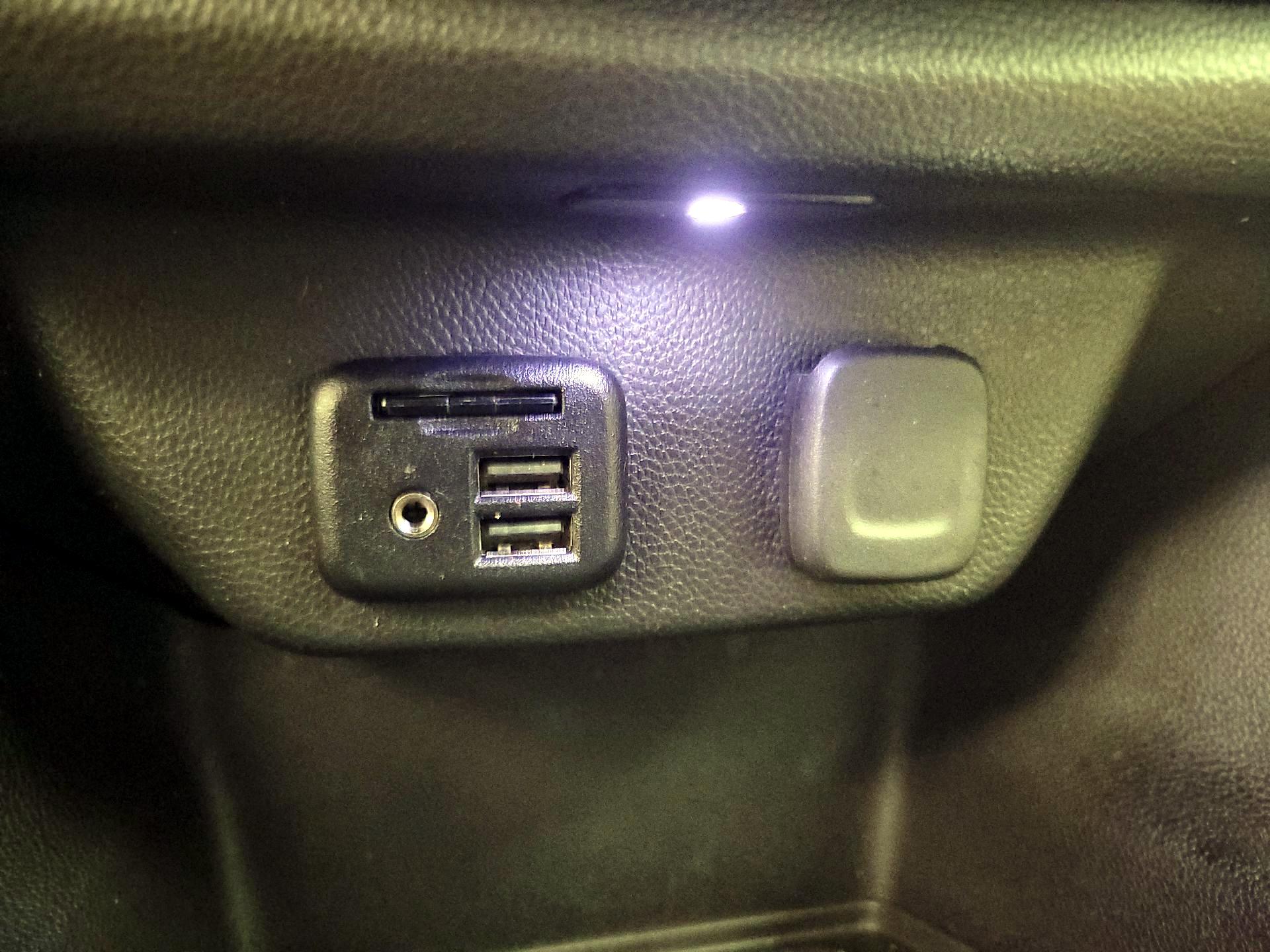 Thumbnail: 2022 Chevrolet Traverse - 18