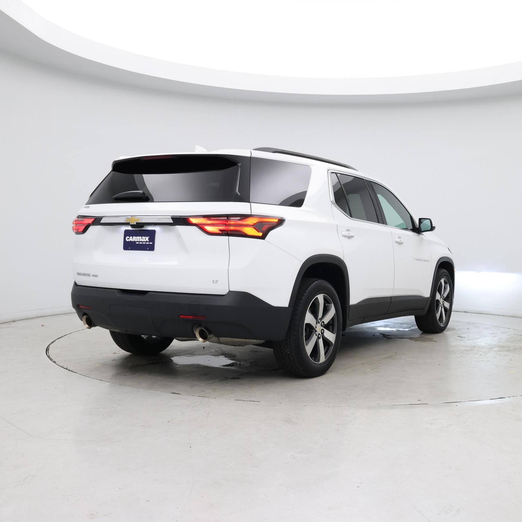 Thumbnail: 2022 Chevrolet Traverse - 8