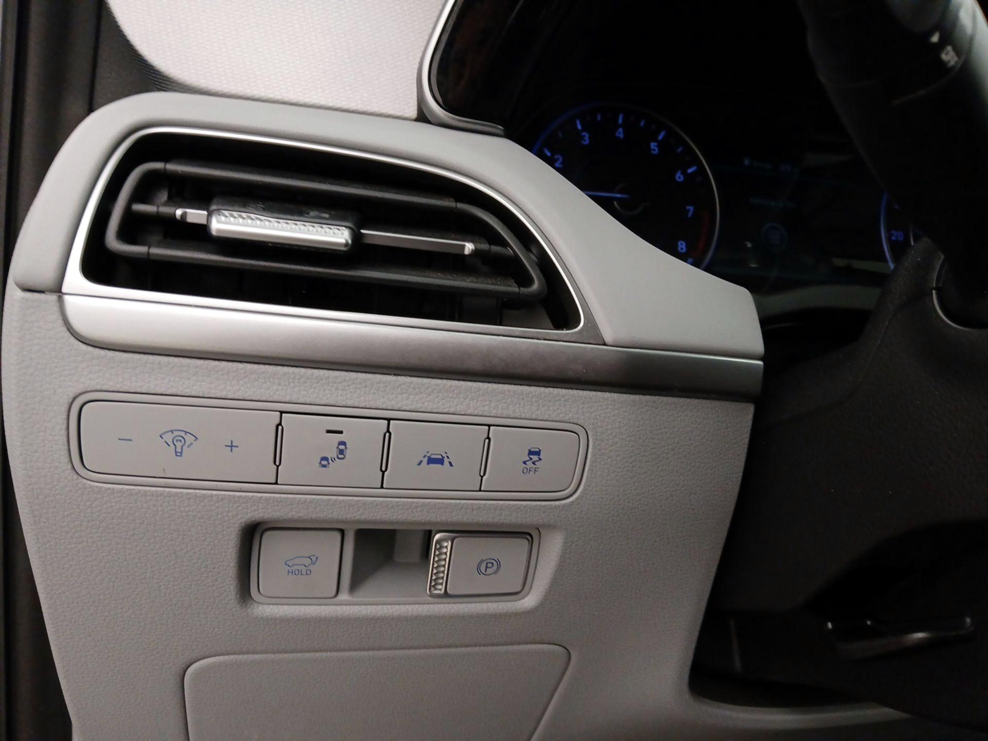 Thumbnail: 2020 Hyundai Palisade - 13