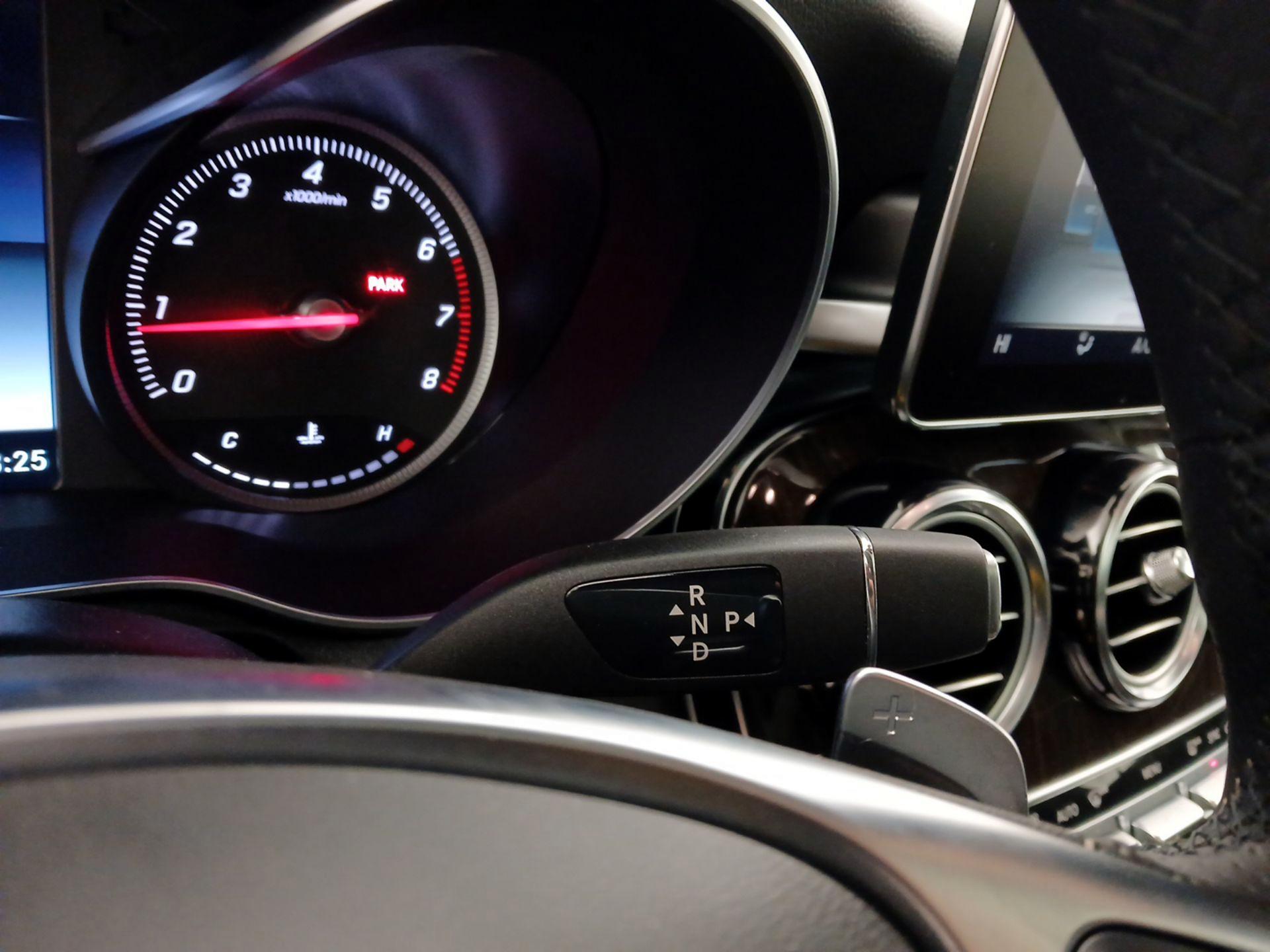 Thumbnail: 2018 Mercedes-Benz GLC - 18