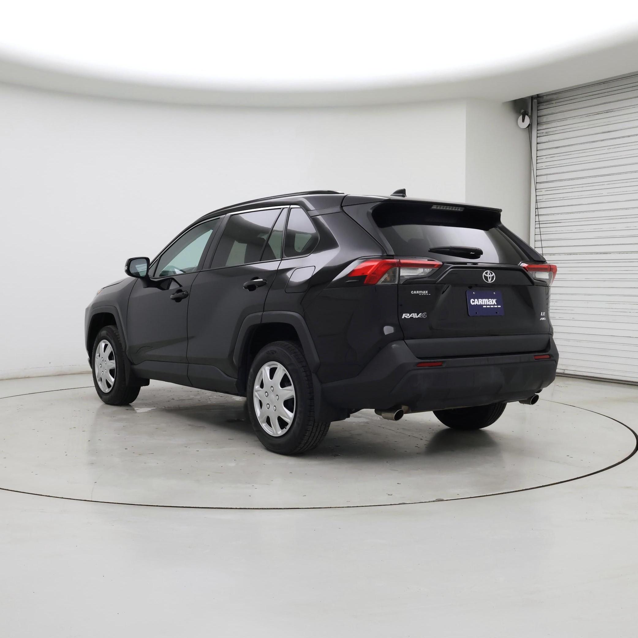 Thumbnail: 2021 Toyota RAV4 - 2
