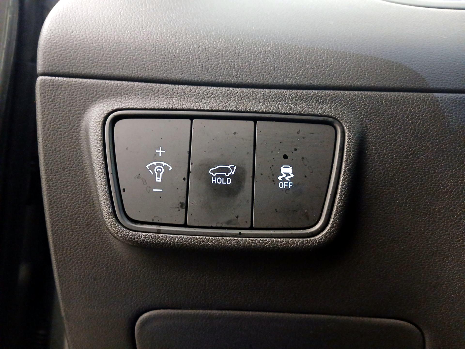 Thumbnail: 2022 Hyundai Tucson - 13