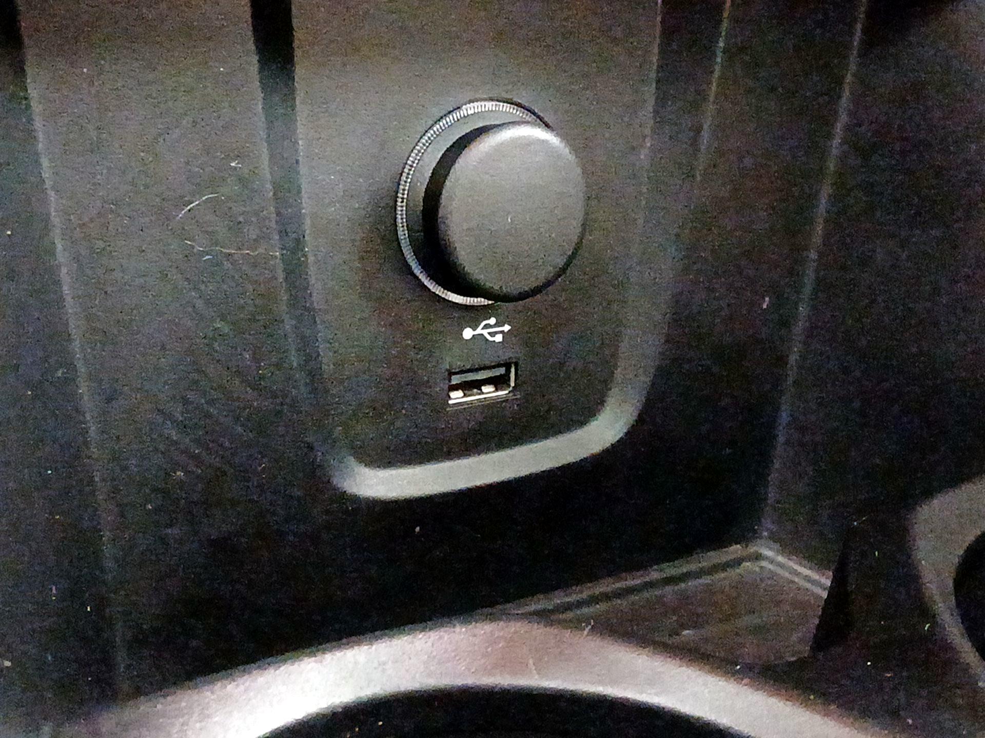 Thumbnail: 2019 BMW X1 - 18