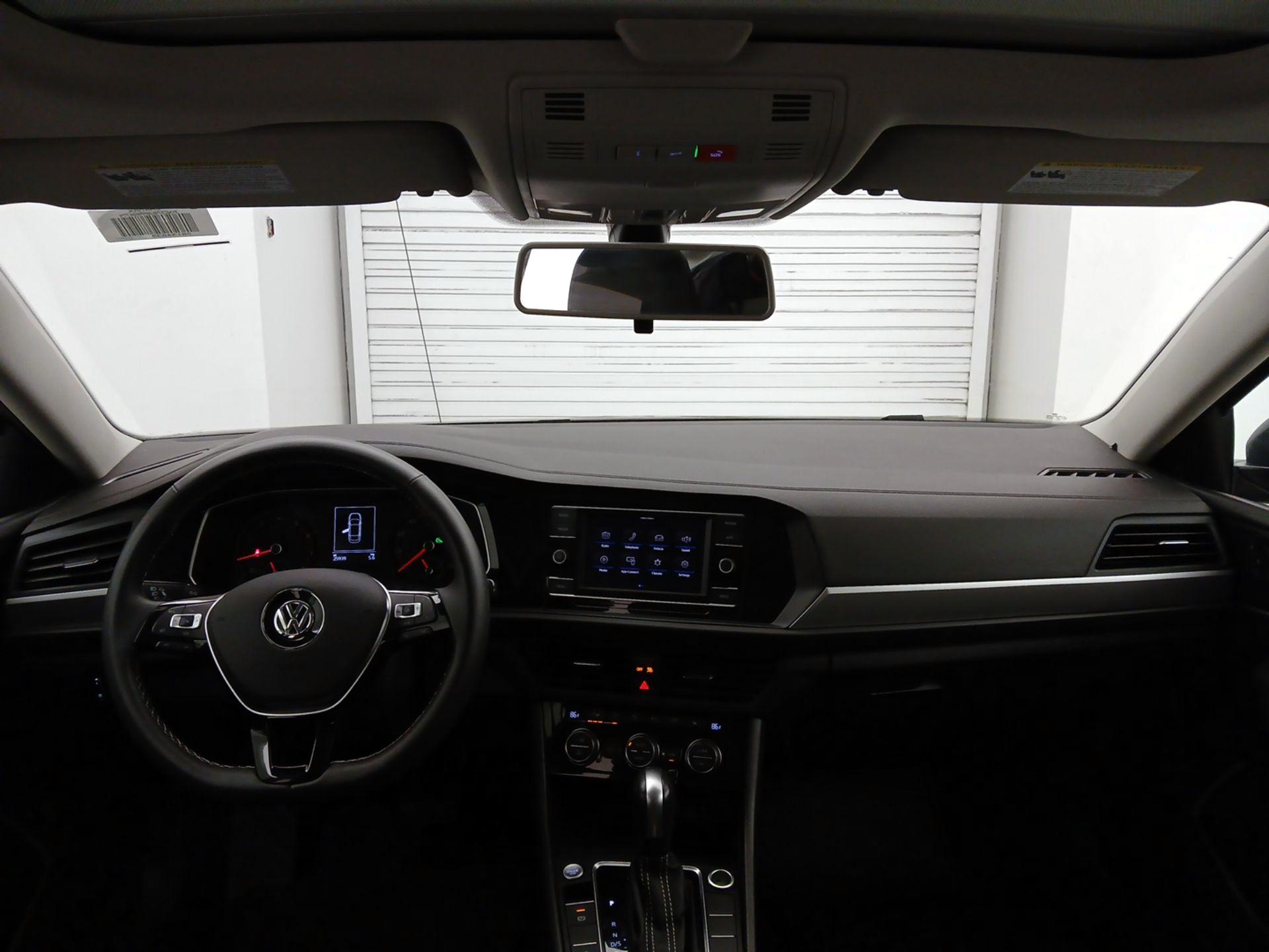 Thumbnail: 2021 Volkswagen Jetta - 9