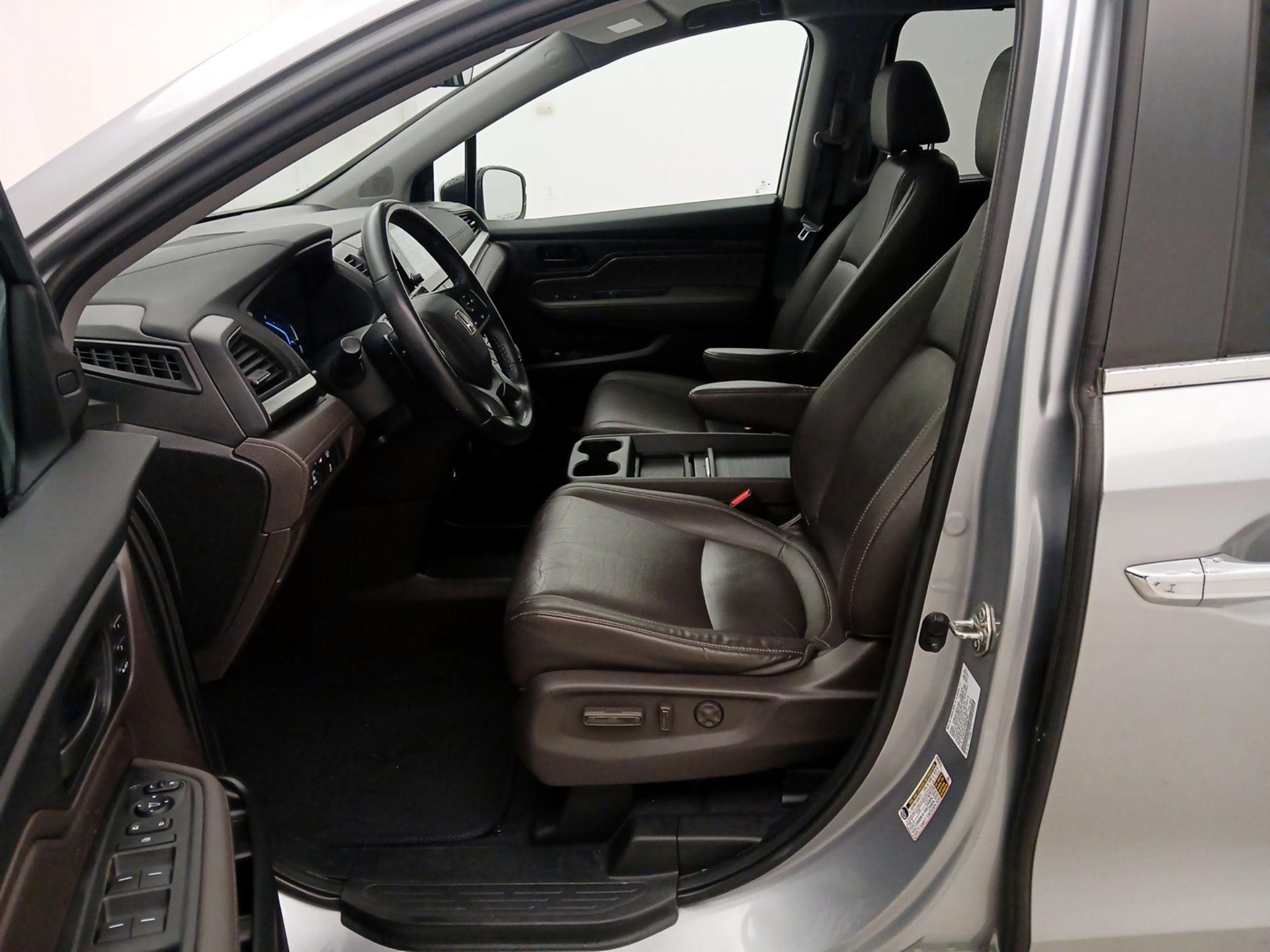 Thumbnail: 2021 Honda Odyssey - 11