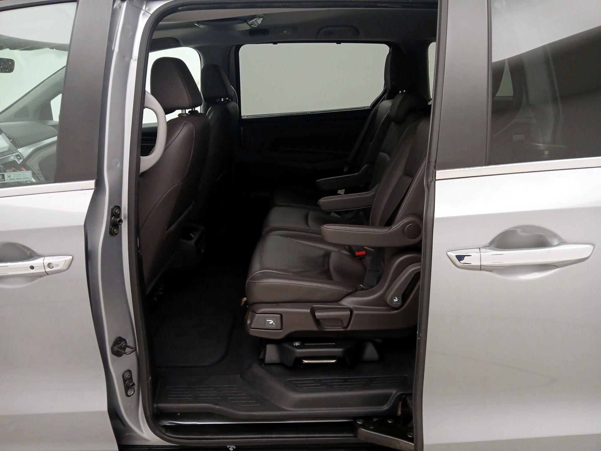 Thumbnail: 2021 Honda Odyssey - 20