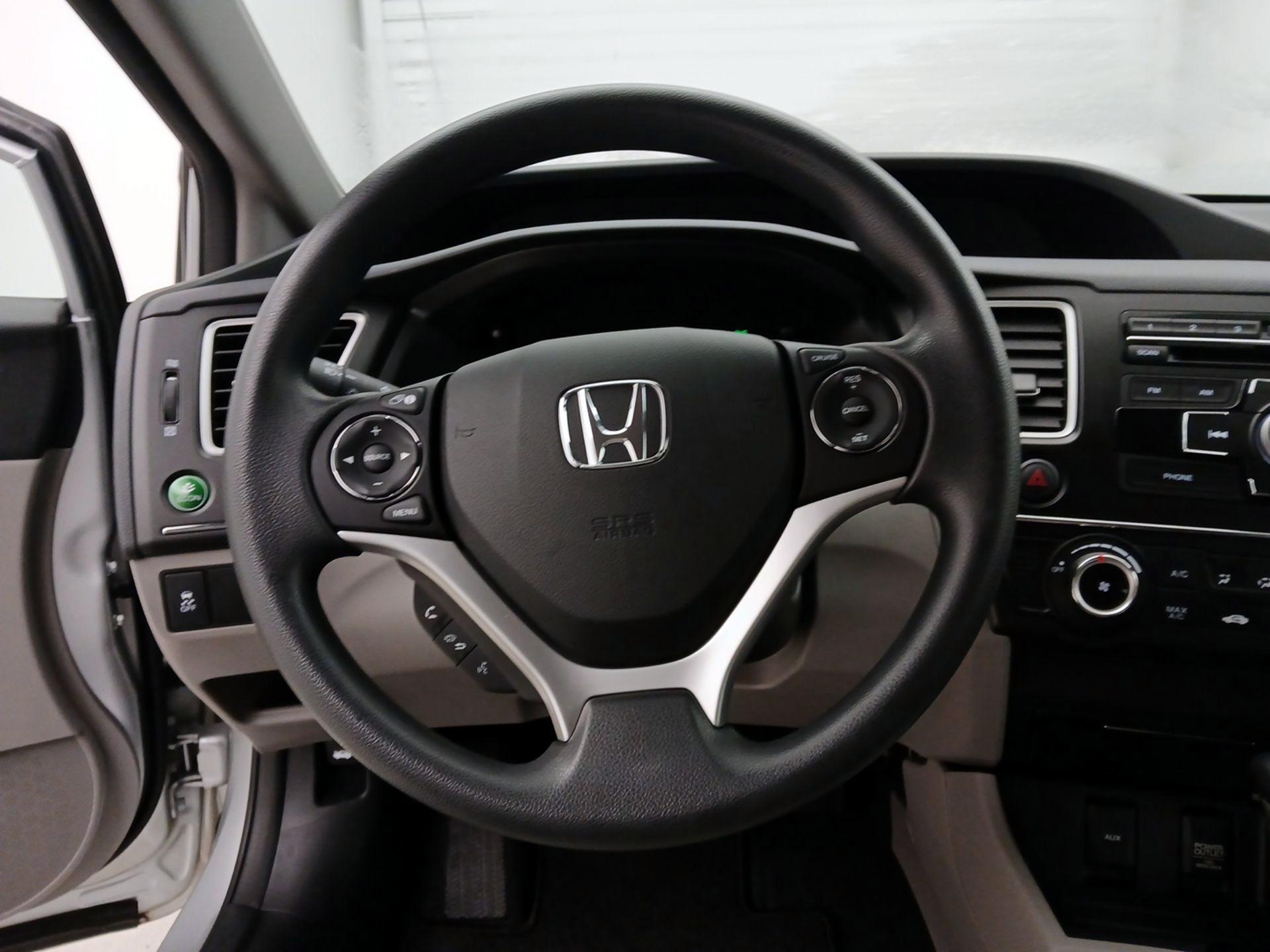 Thumbnail: 2015 Honda Civic - 10