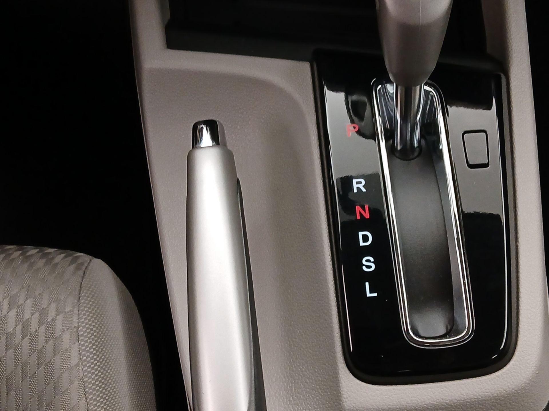 Thumbnail: 2015 Honda Civic - 17