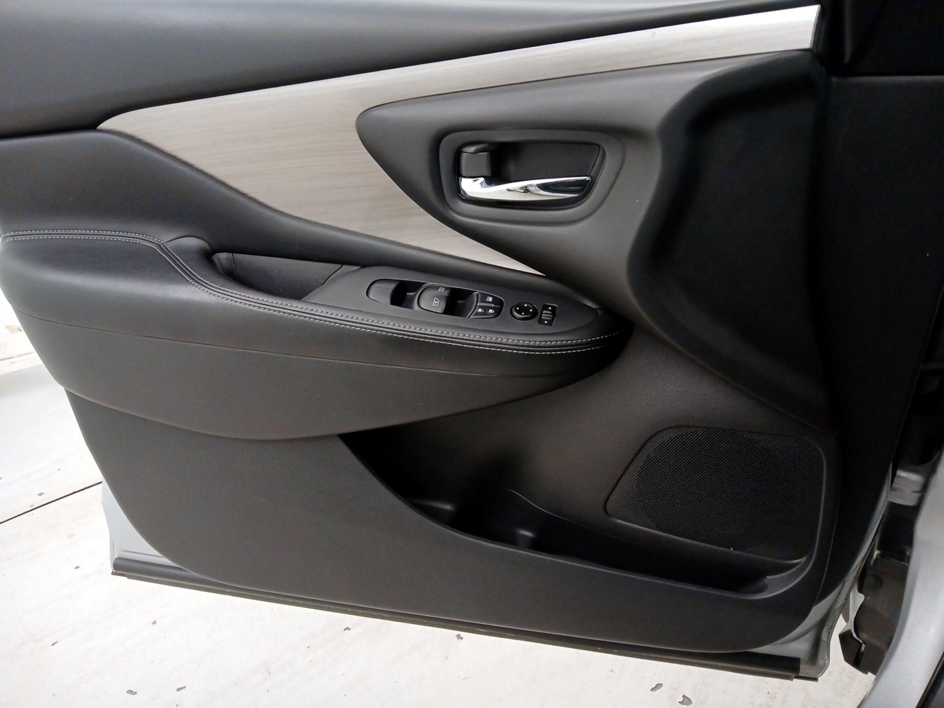 Thumbnail: 2017 Nissan Murano - 12