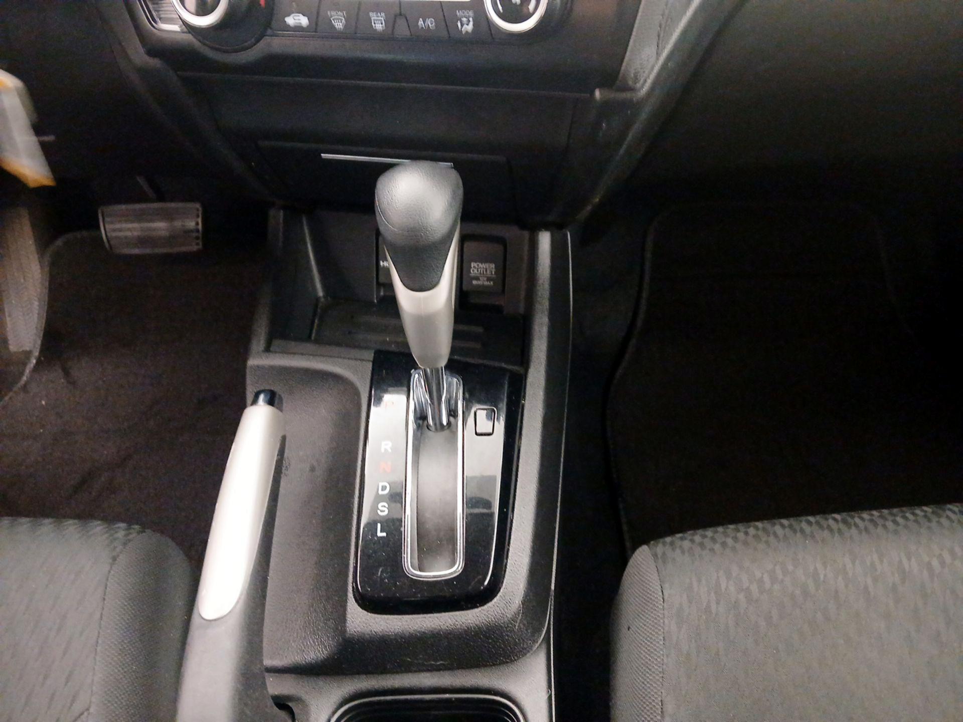 Thumbnail: 2015 Honda Civic - 16