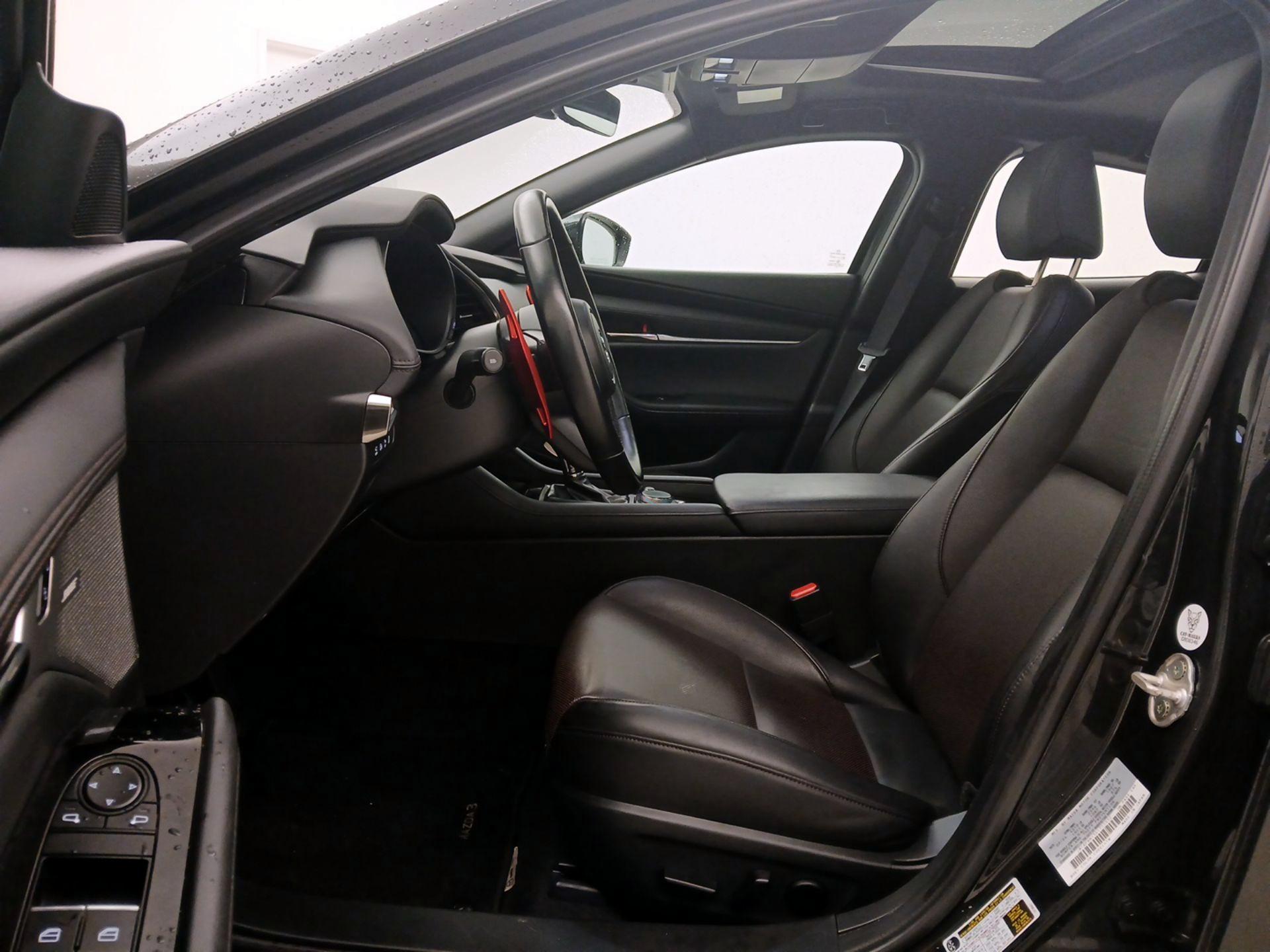 Thumbnail: 2025 Mazda Mazda3 - 11